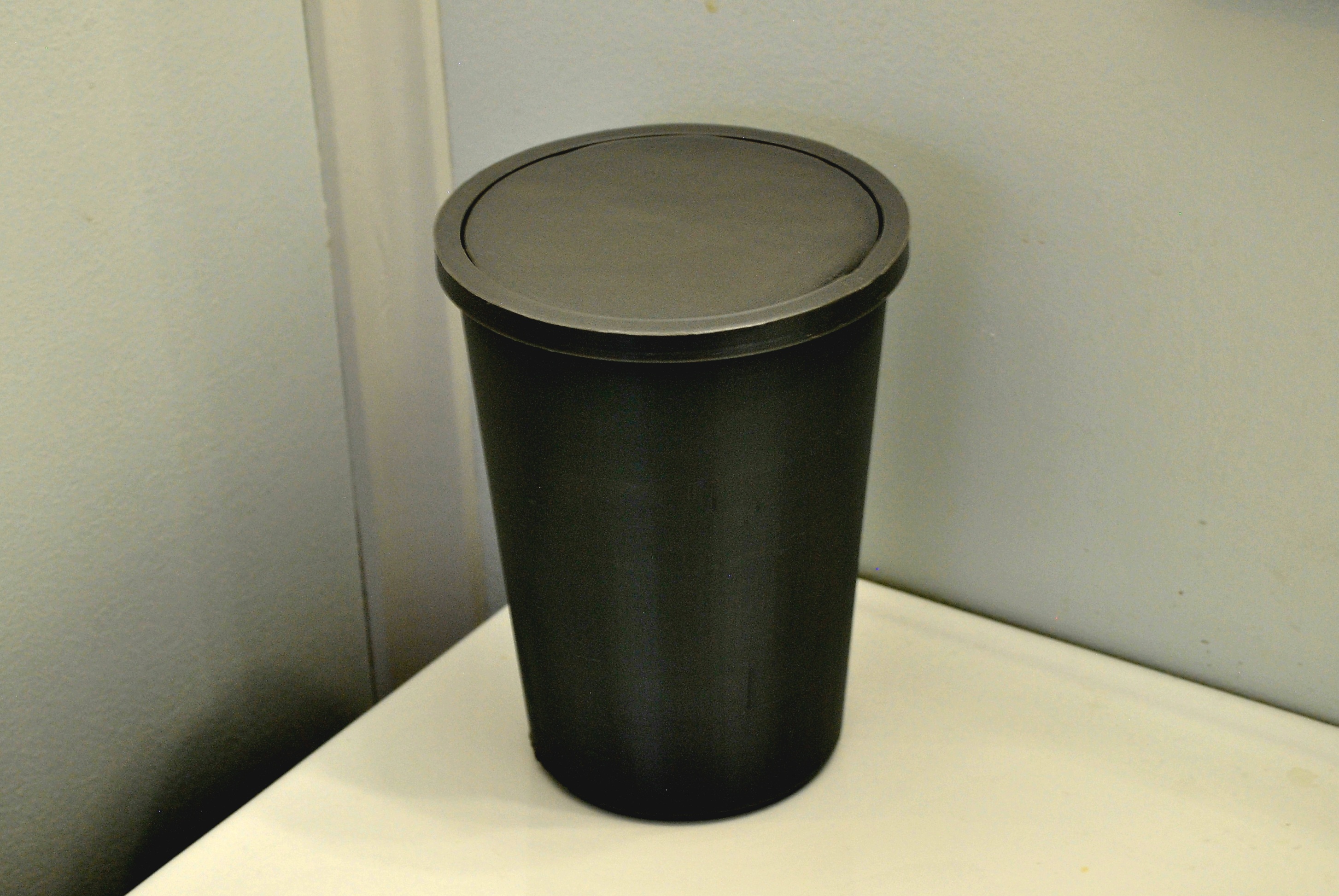Mini Trashcan — miniatura 6
