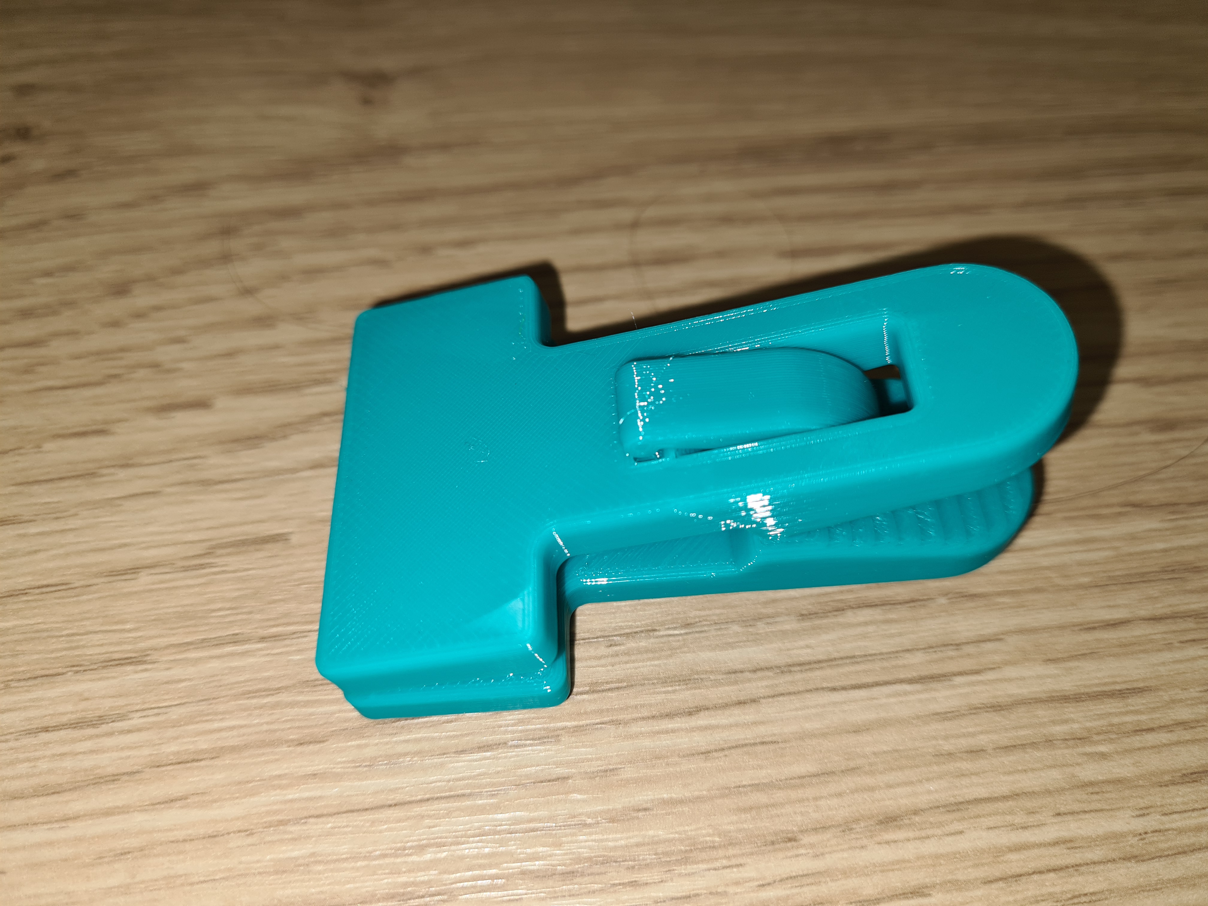Miniatura 3 do modelo 3D Strong CLIP attack