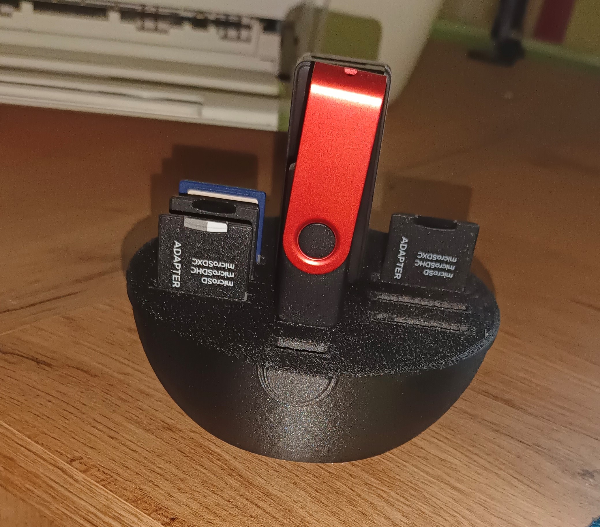 Pokeball USB/SD Card Holder