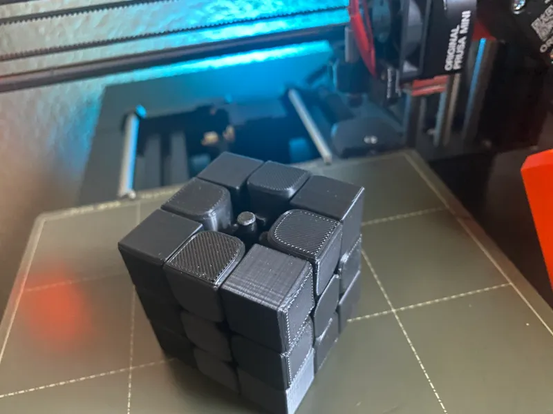 Rubik's Cube V2 (speed cube) (100% 3D printed) od autora Anton Granata ...