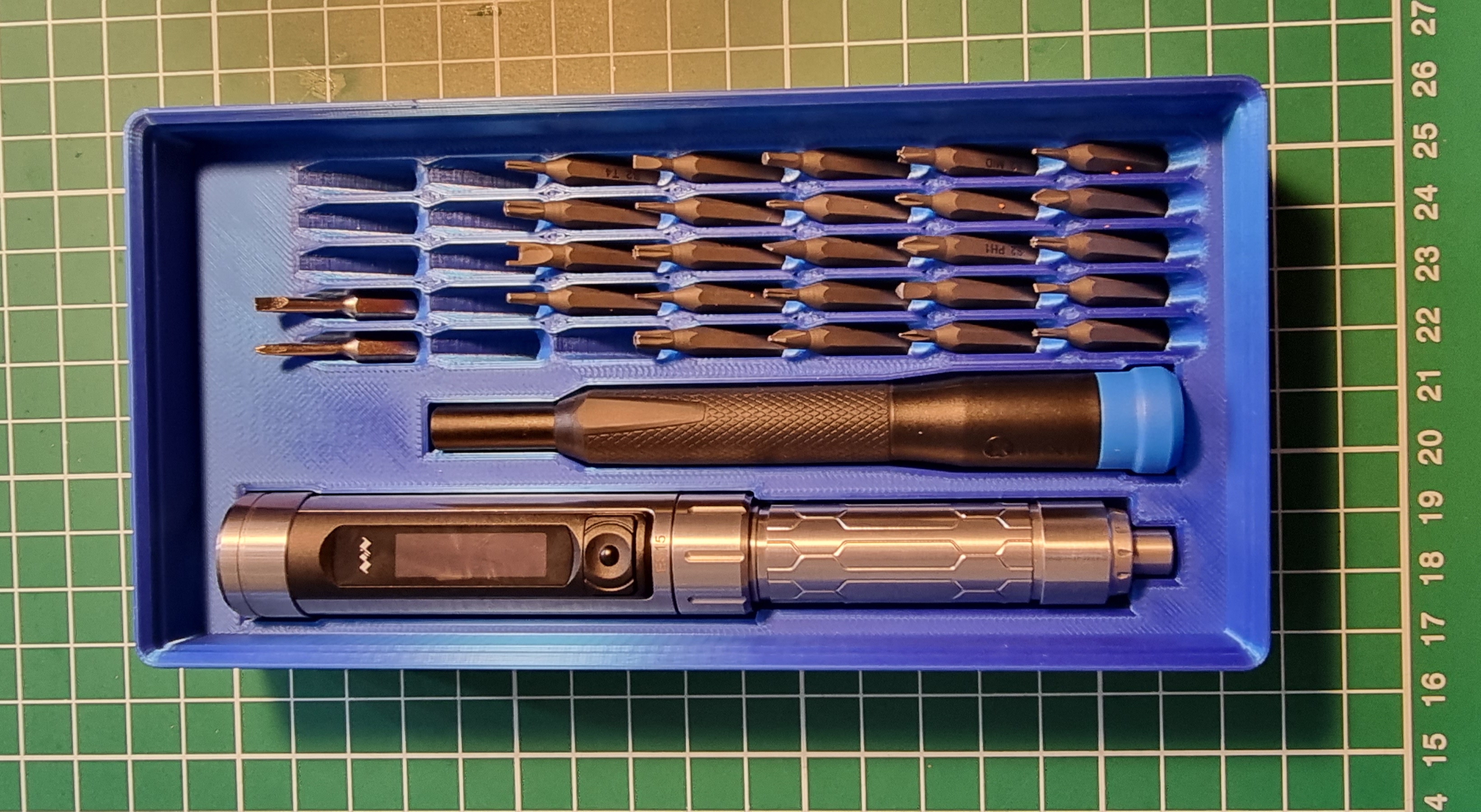 MiniWare ES15 and iFixit screwdriver + bits - Gridfinity holder