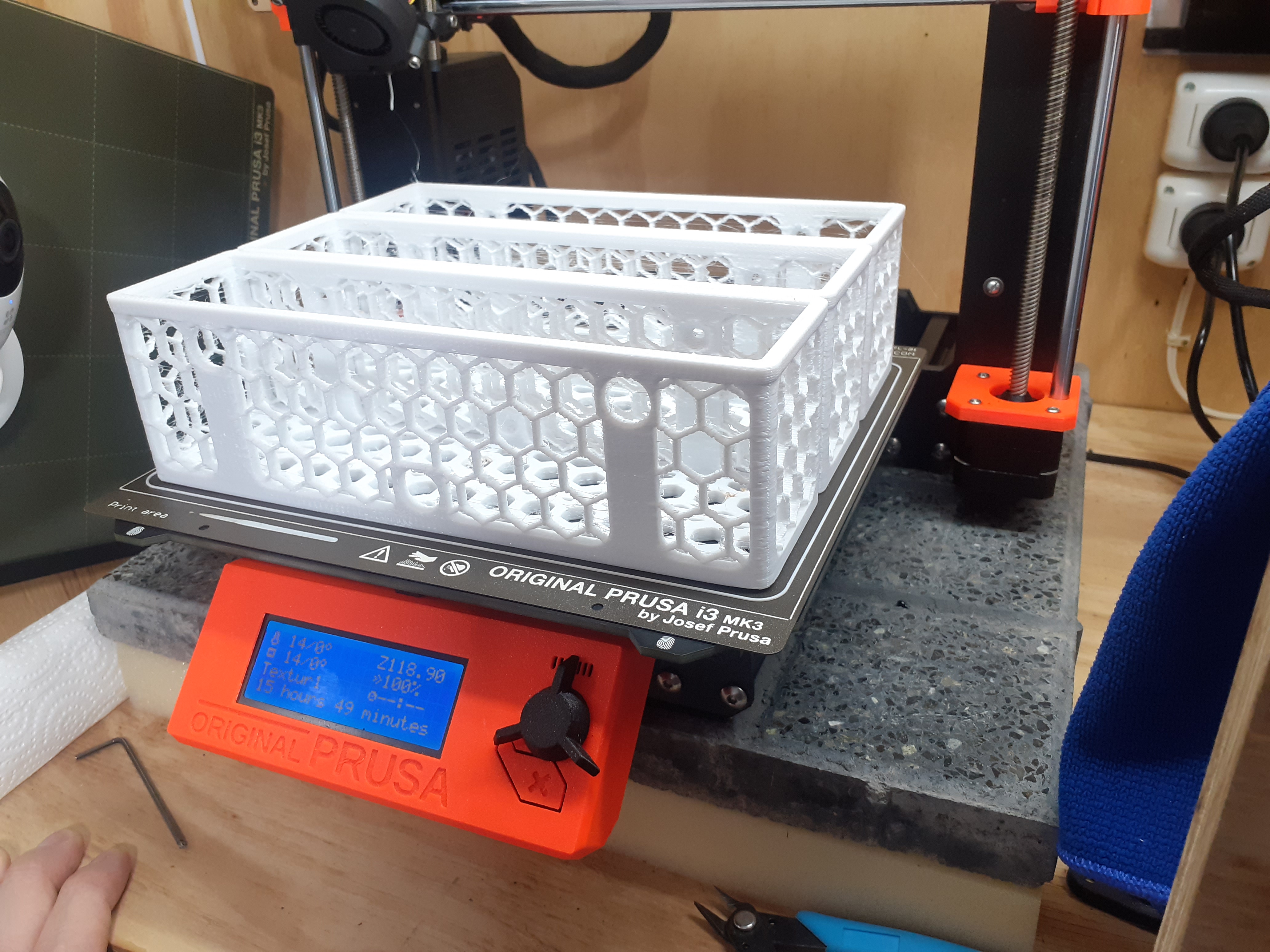 Miniatura 5 do modelo 3D Simple shelf wall mount