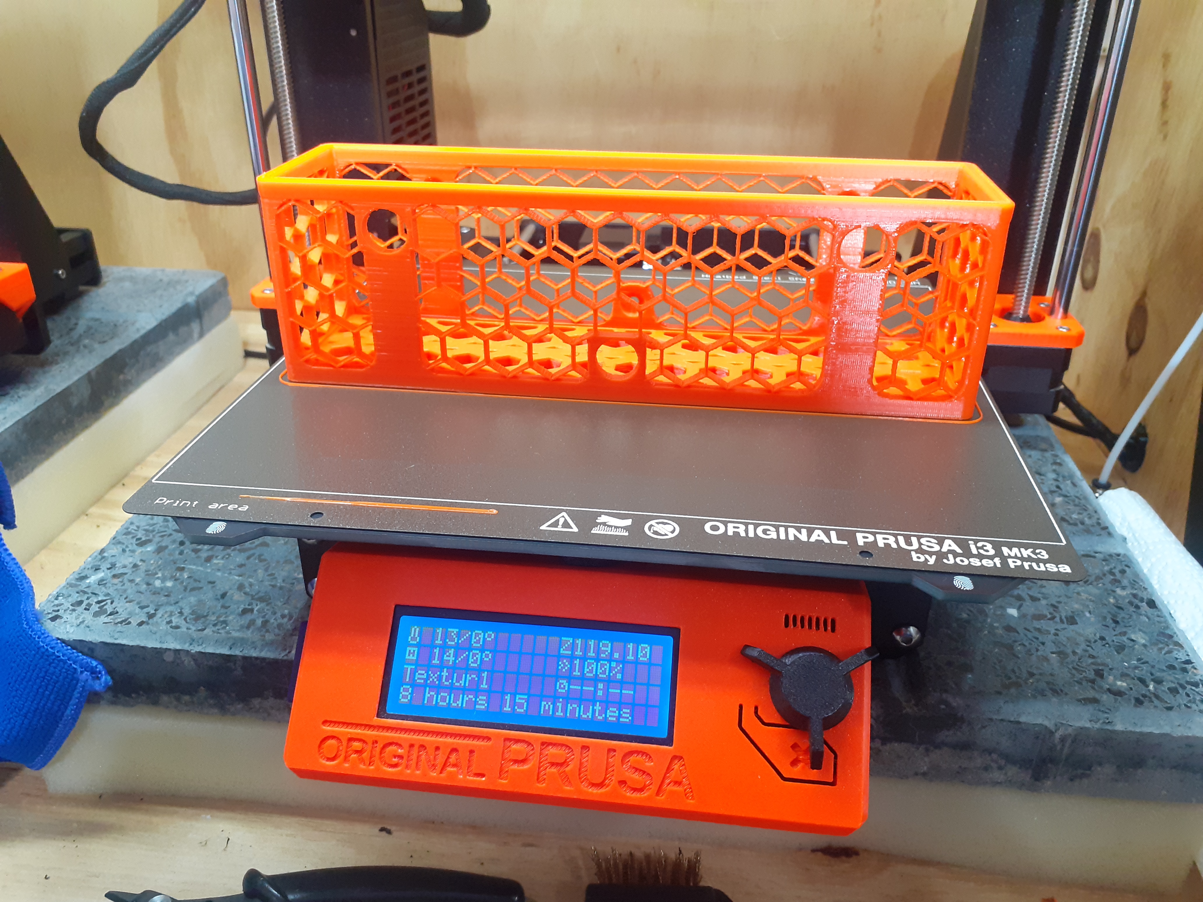 Miniatura 6 do modelo 3D Simple shelf wall mount