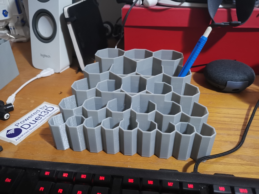 Large Octagon Tool Holder