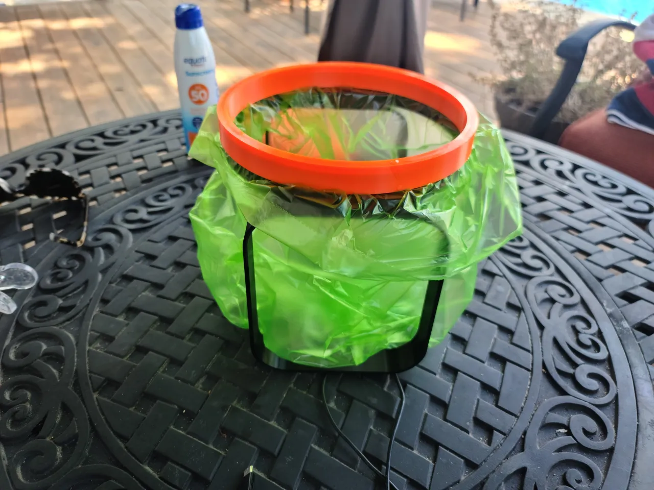 Mini Trash Bag Holder by SteveS42