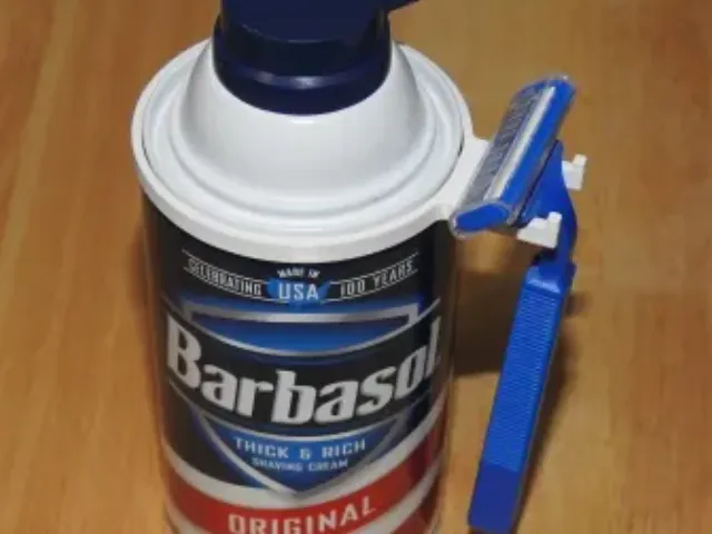 Shaving Cream Razor Holder