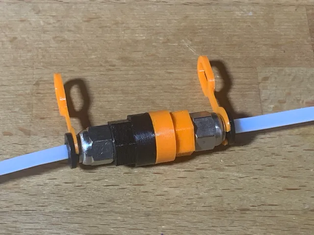 Magnetic filament coupler