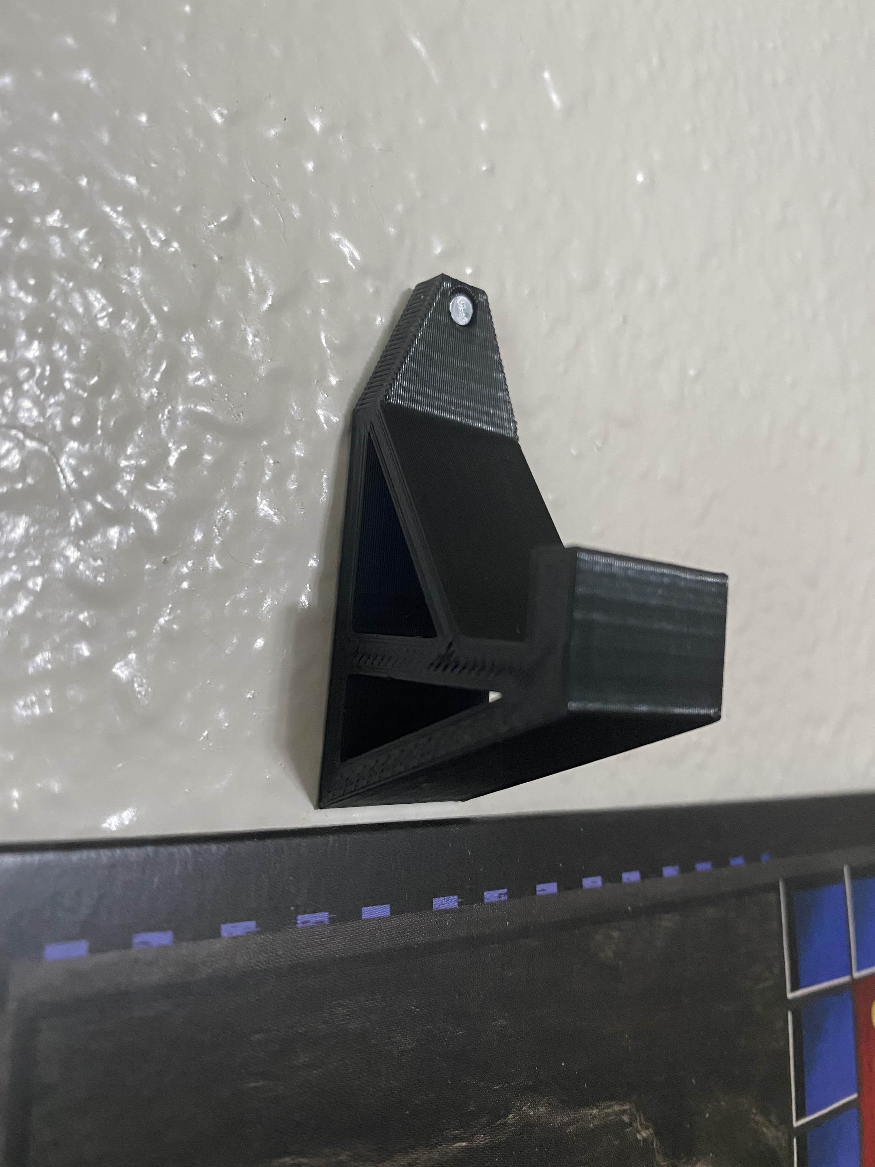 Vinyl Wall Holder by Corbanator98 | Download free STL model ...