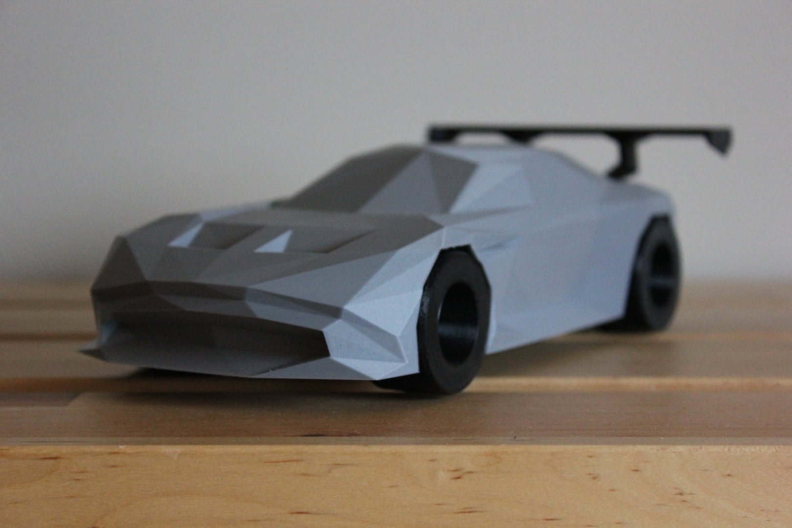 Low-Poly Aston Martin Vulcan