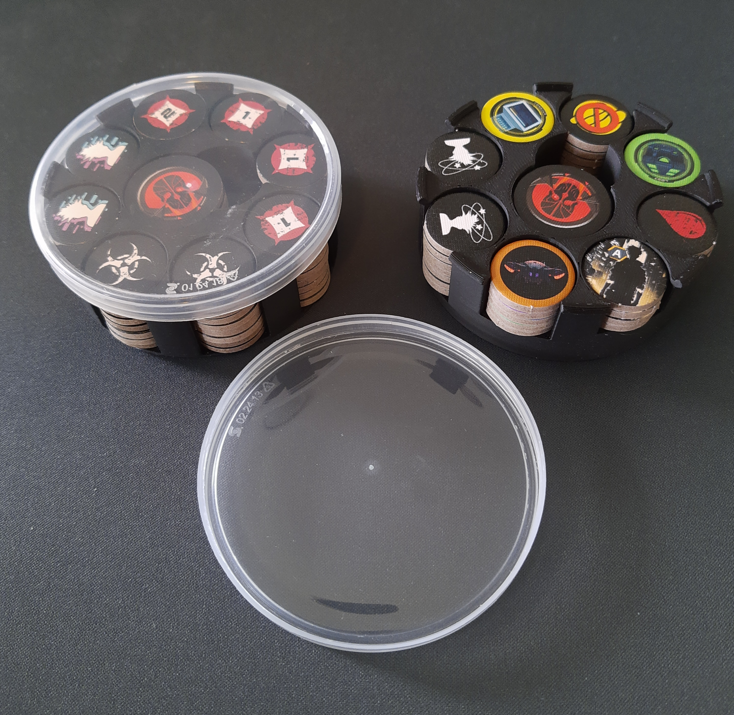 Nanolith token holder