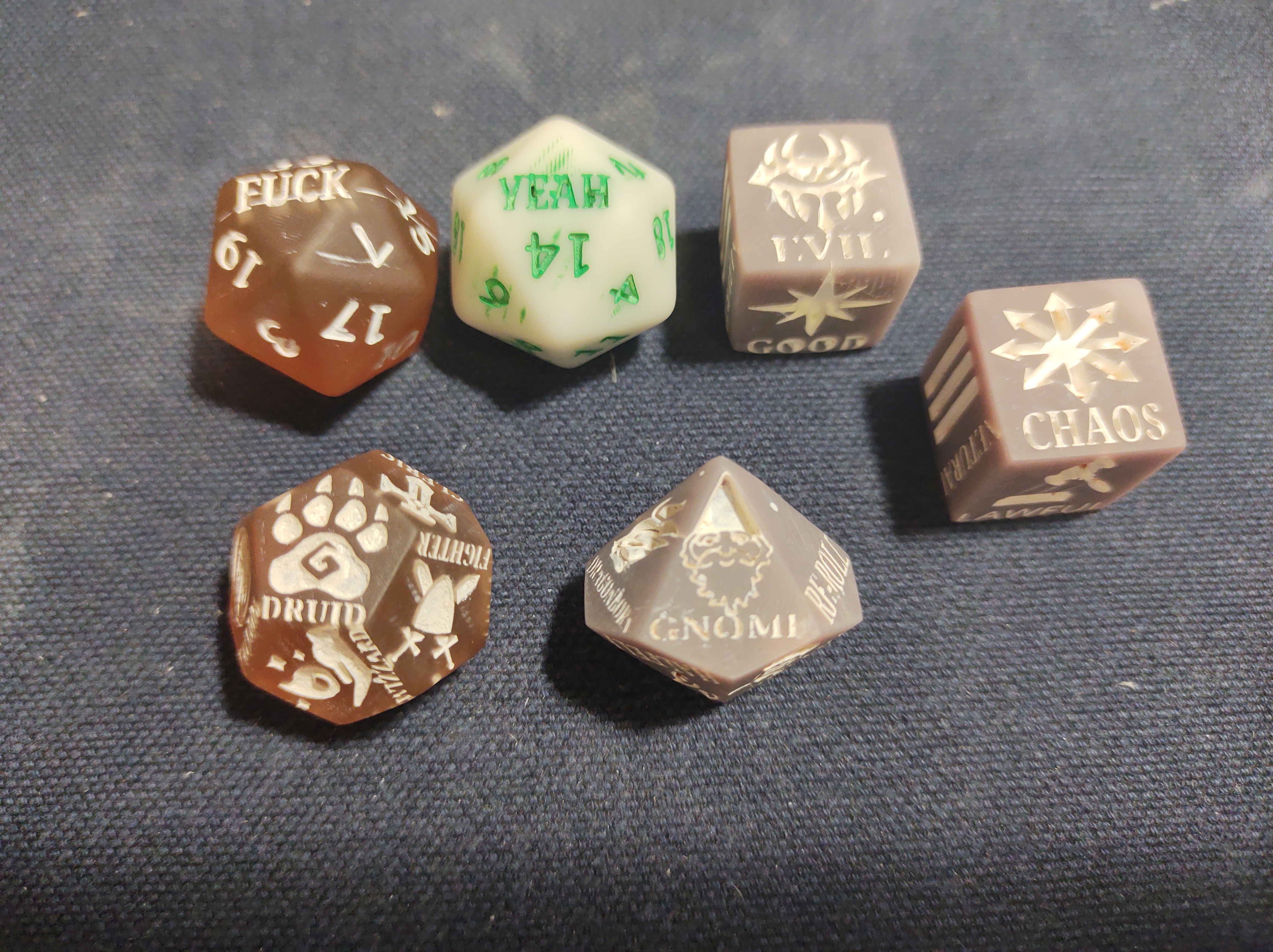Miniatura 2 do modelo 3D Random 5E DnD Class Die