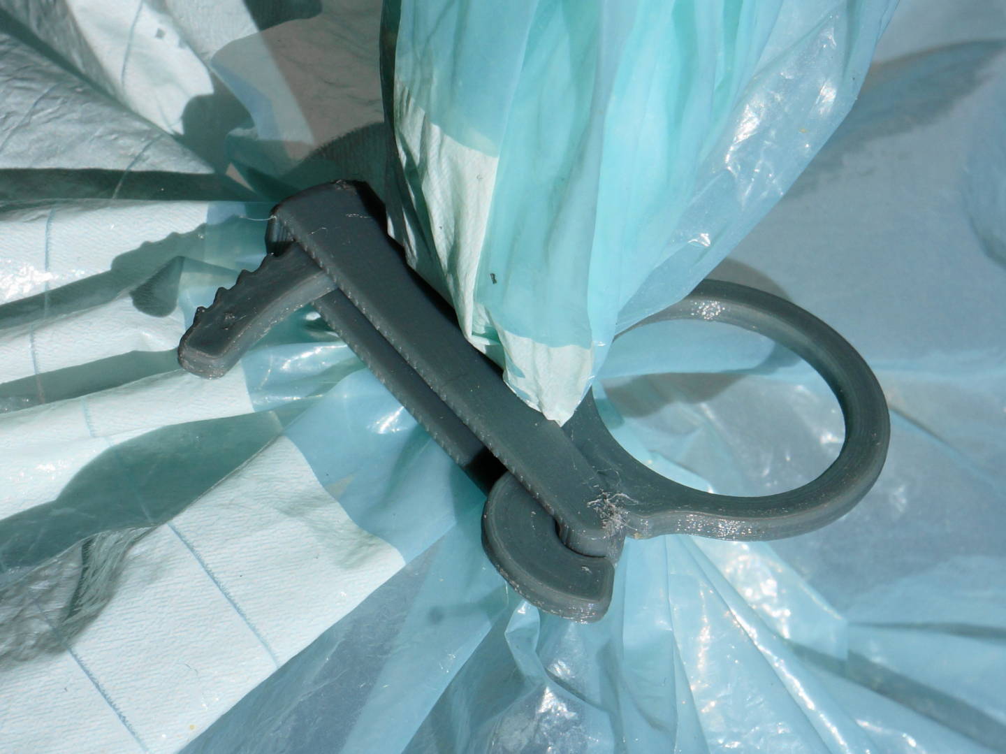 ratchet bag clasp