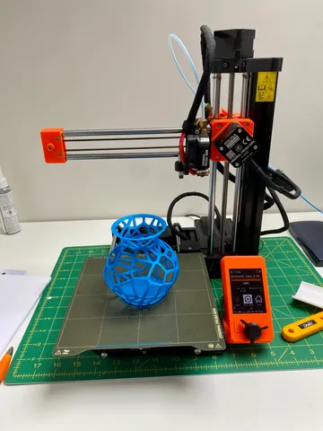 Voronoi vase