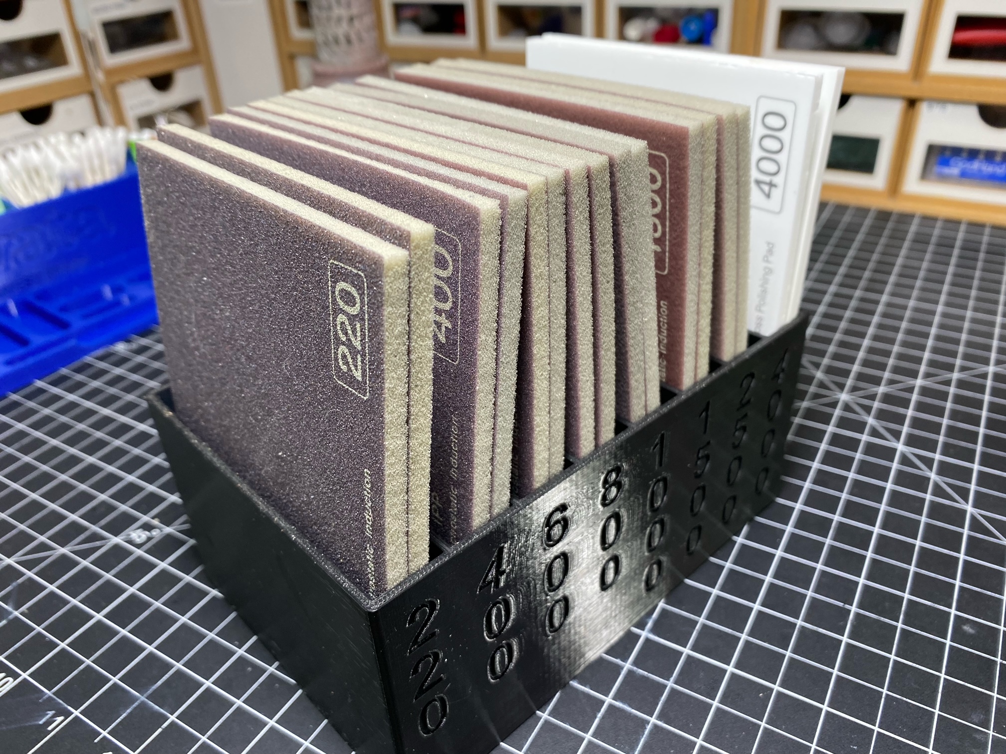 Infini Sanding Sponge Holder by Ricardocab Download free STL model