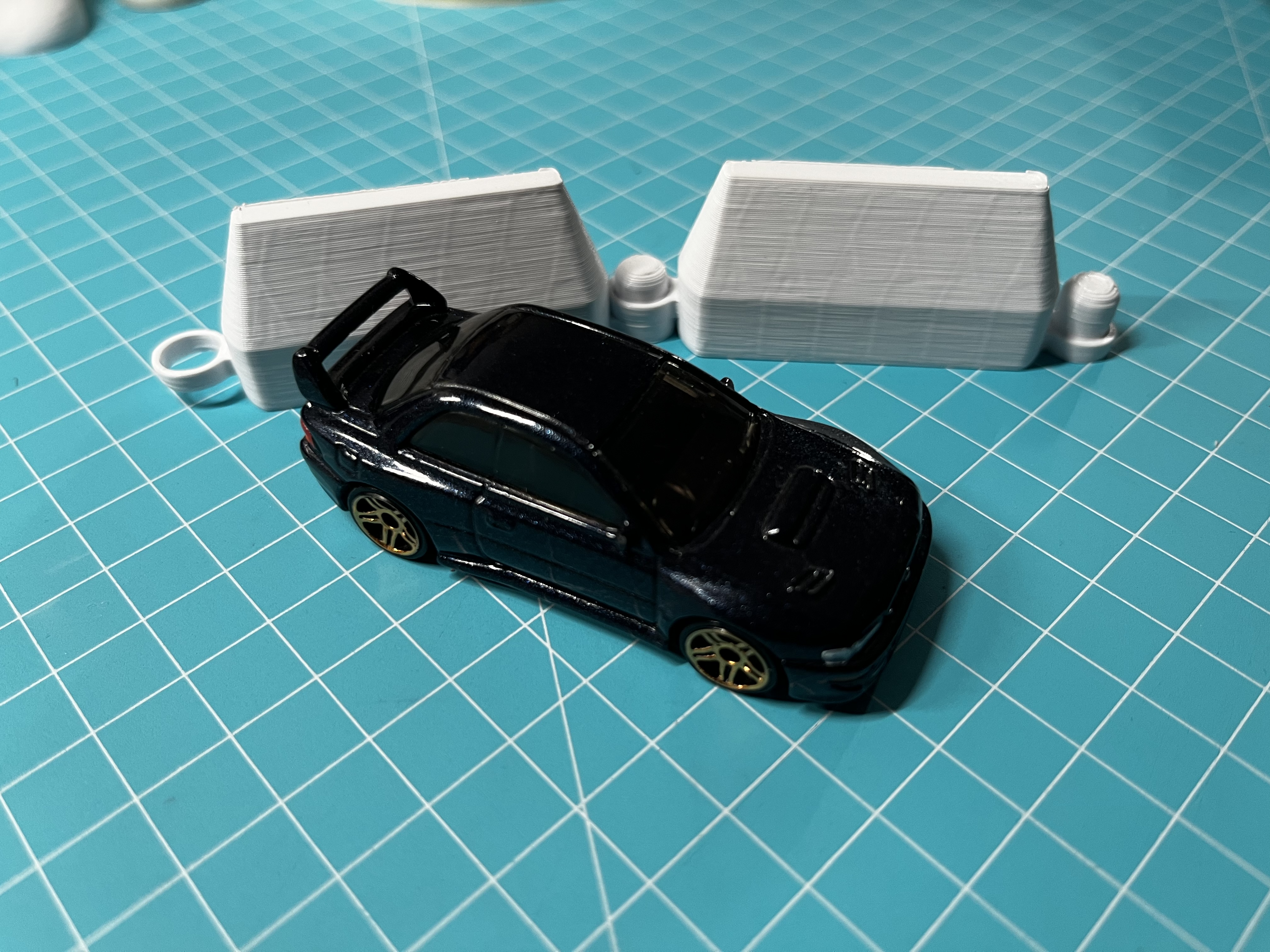 Toy traffic barrier