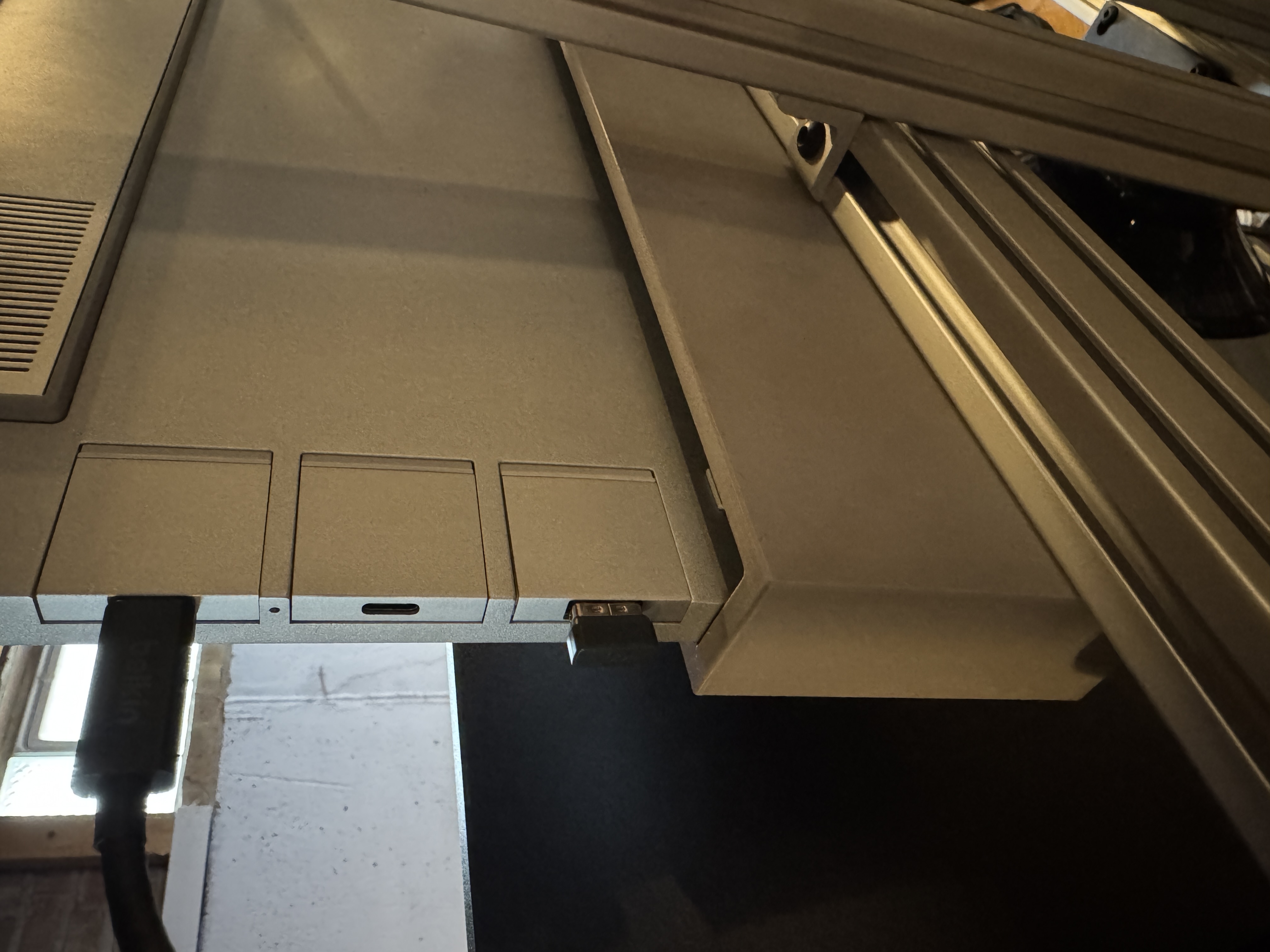 Framework 16 Extrusion Case Mount — miniatura 2