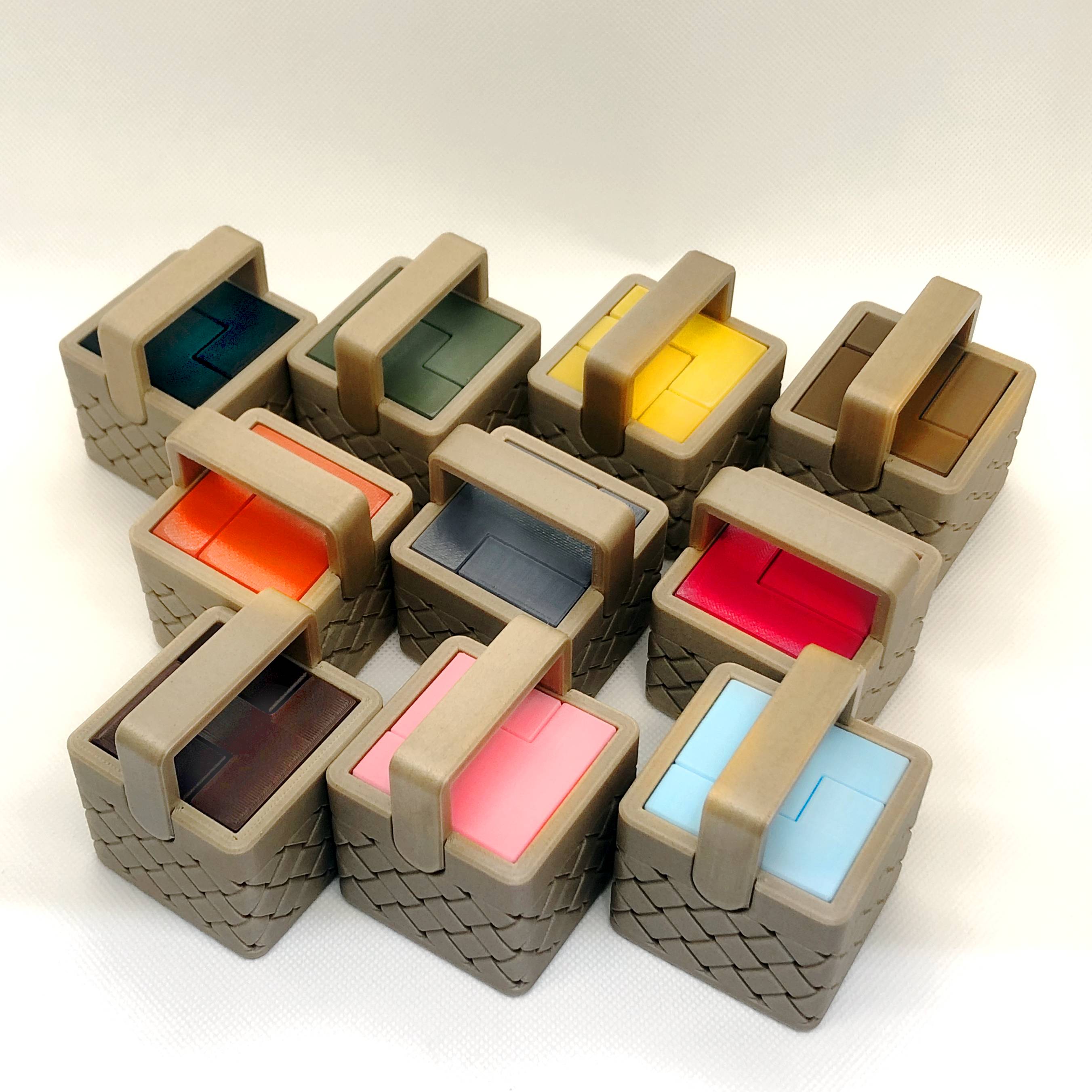 Akaki's Picnic puzzles by Akaki Download free STL model