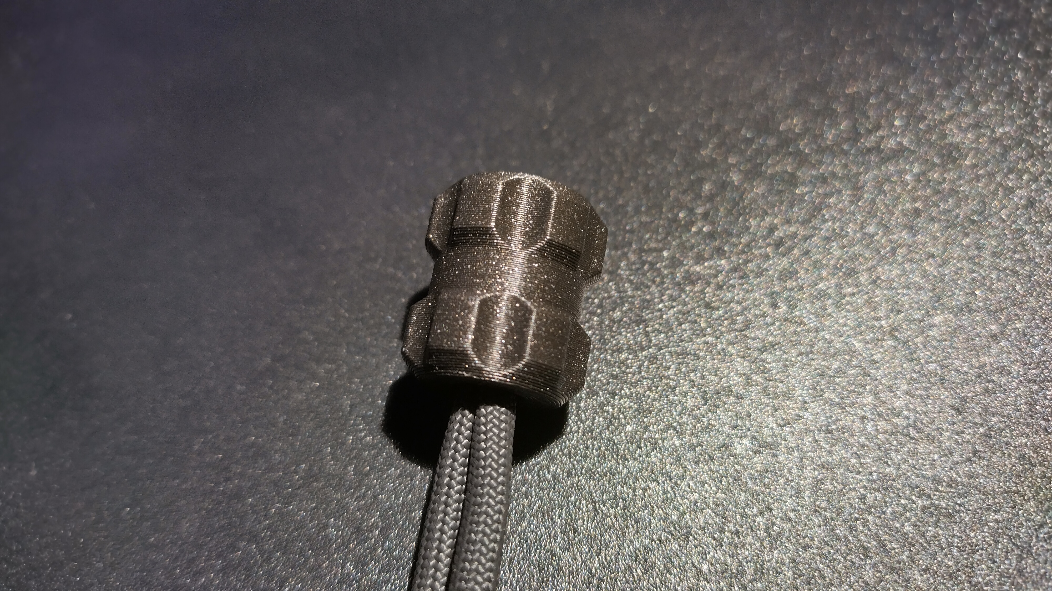 Paracord koncovka