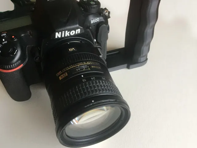 DSLR Baseplate and Grip (Ergonomic Version)