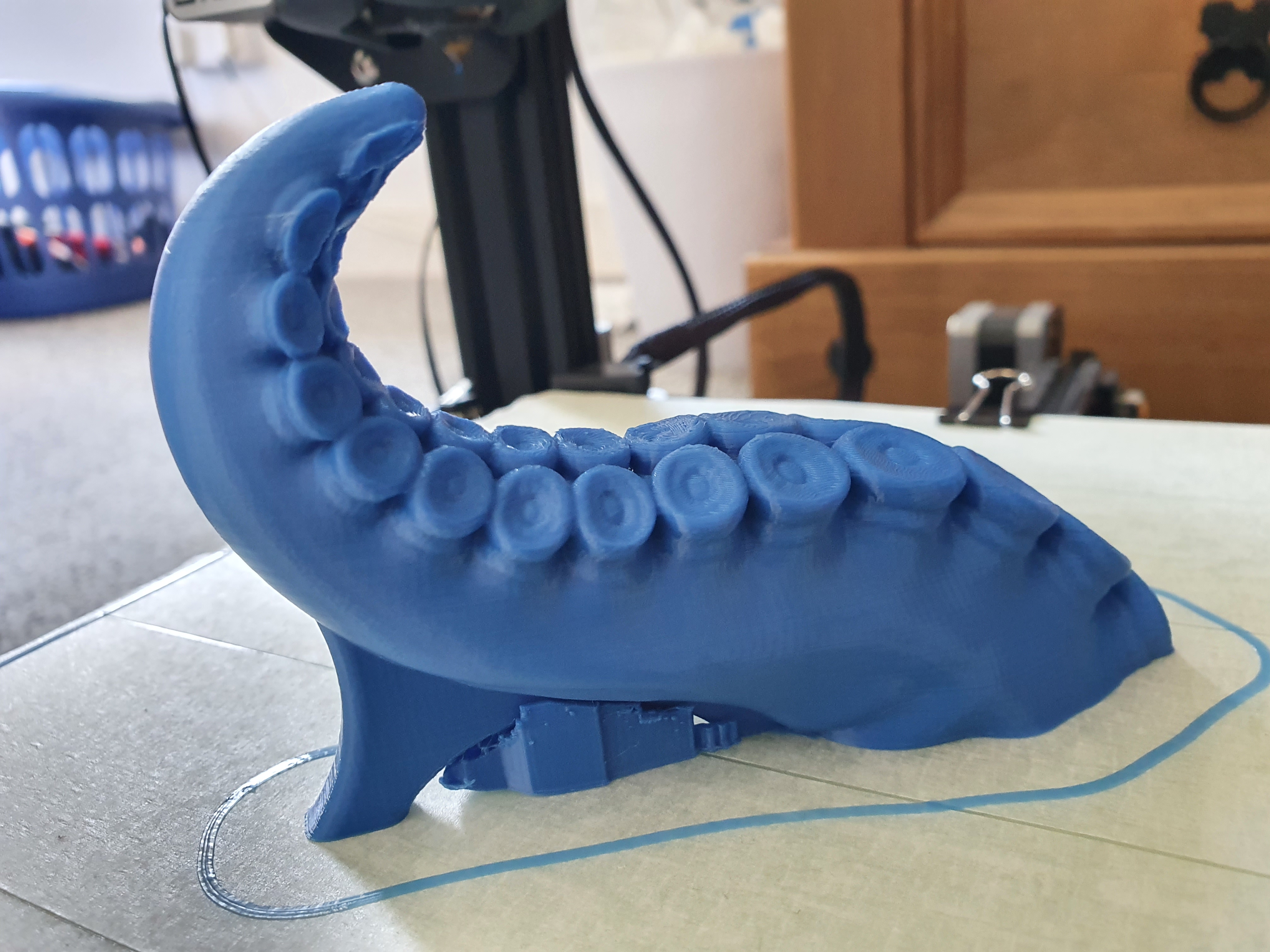 Miniatura 2 do modelo 3D Sexy Tentacle Hook