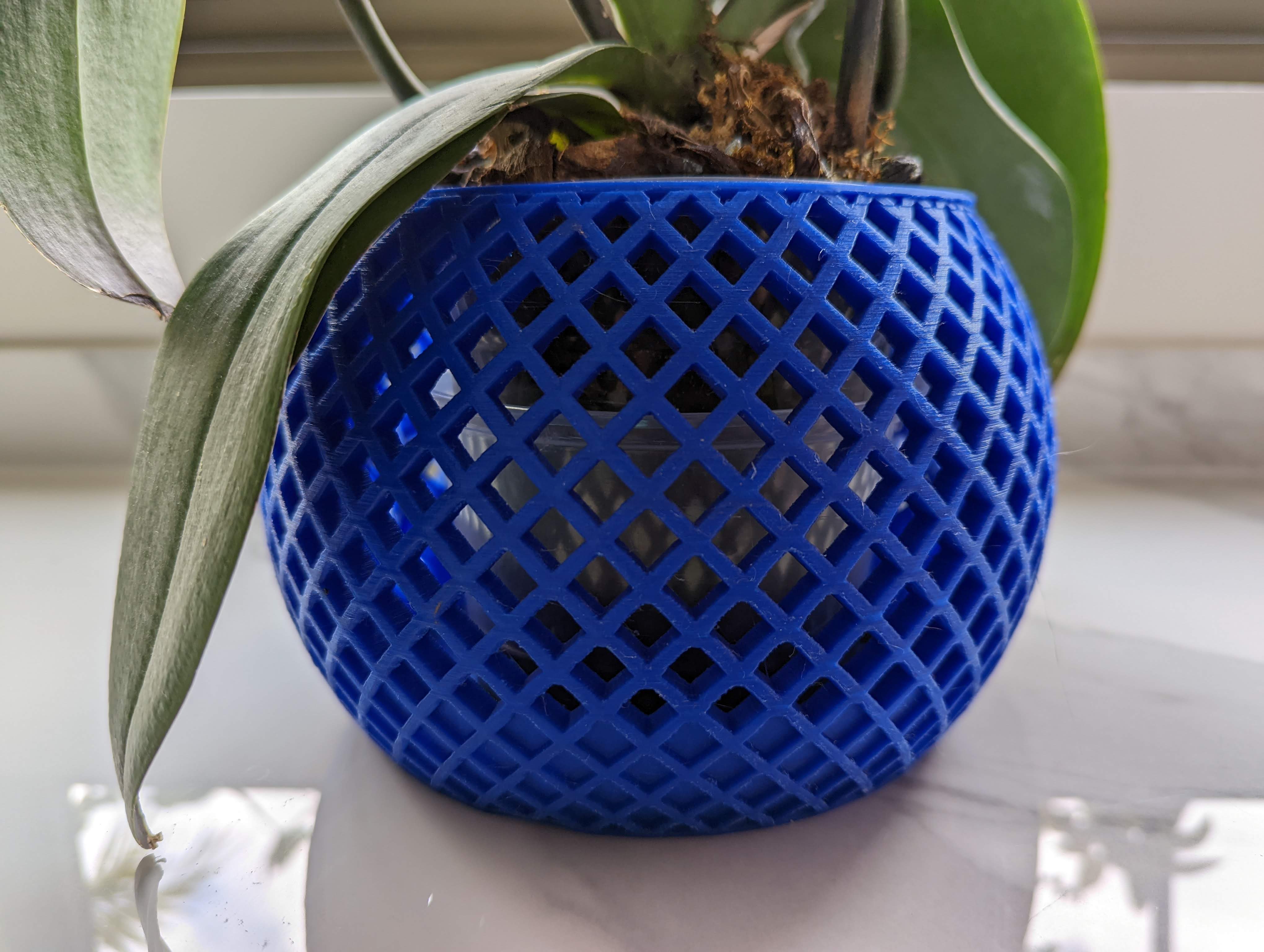 Miniatura 3 do modelo 3D Criss cross pattern planter