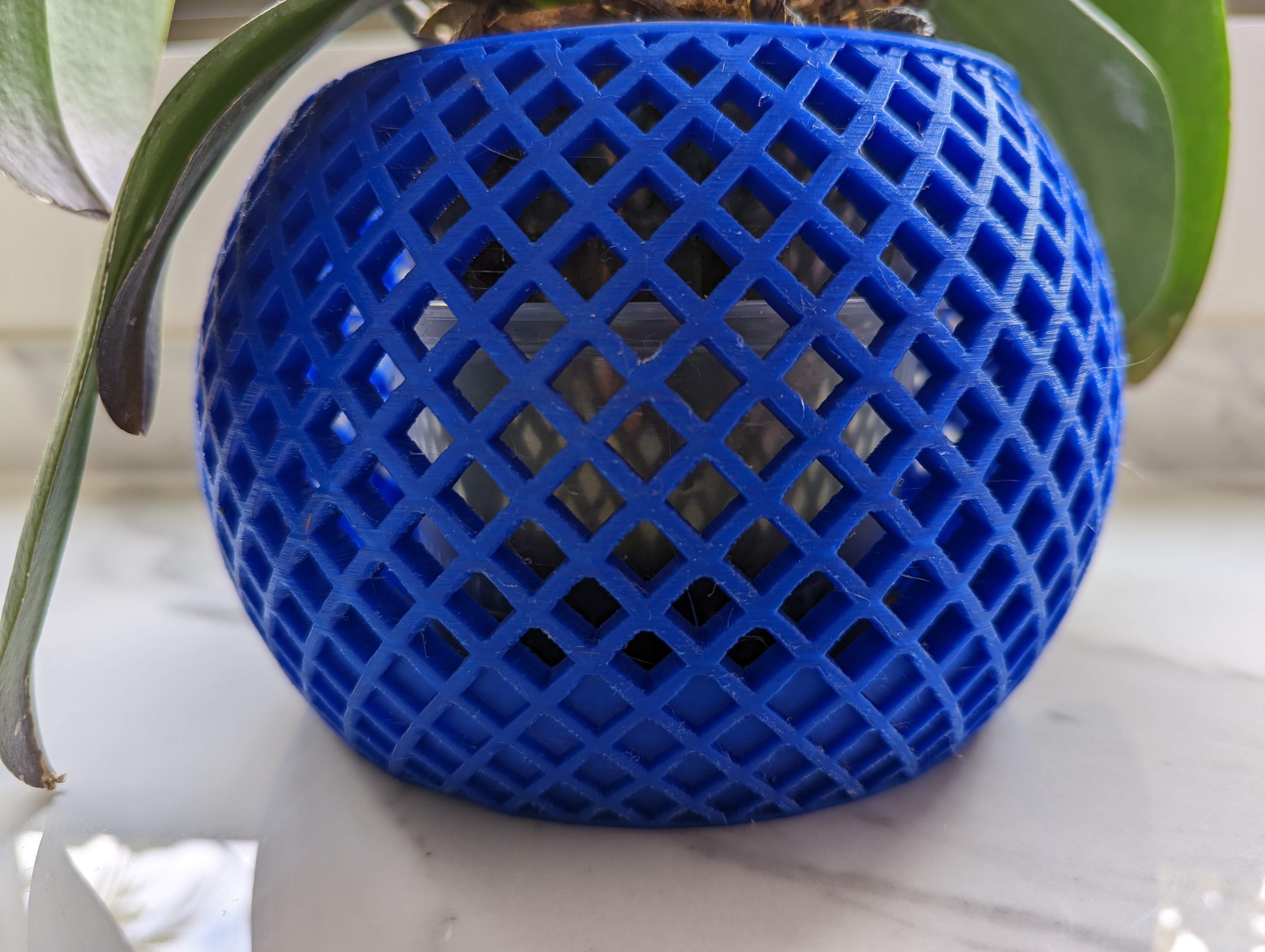 Miniatura 4 do modelo 3D Criss cross pattern planter