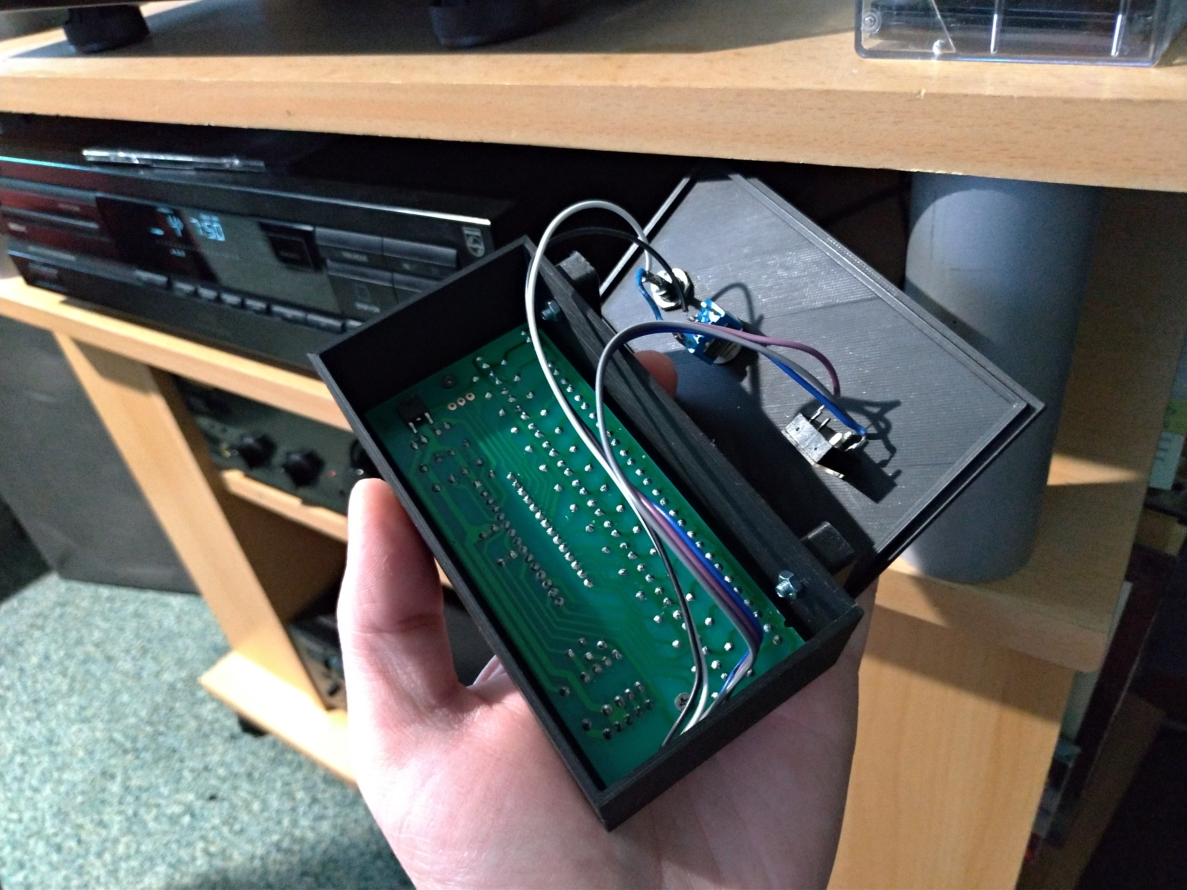 Miniatura 3 do modelo 3D MCU VU Meter Case