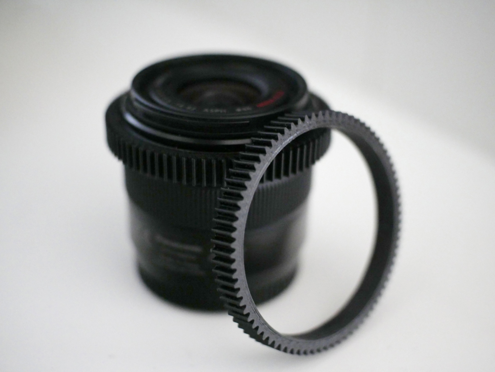 Seamless geared follow focus ring for 7artisans 25mm f/1.8 MFT lens by