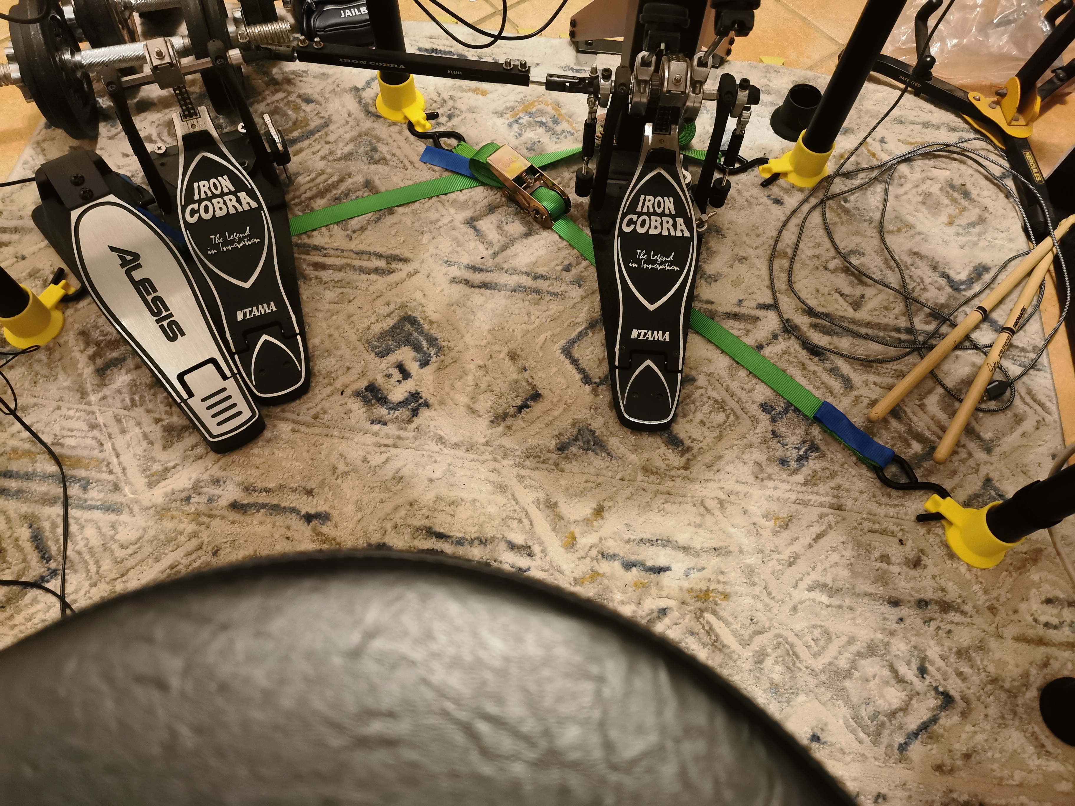 Alesis Nitro Max mod for Rack Foot