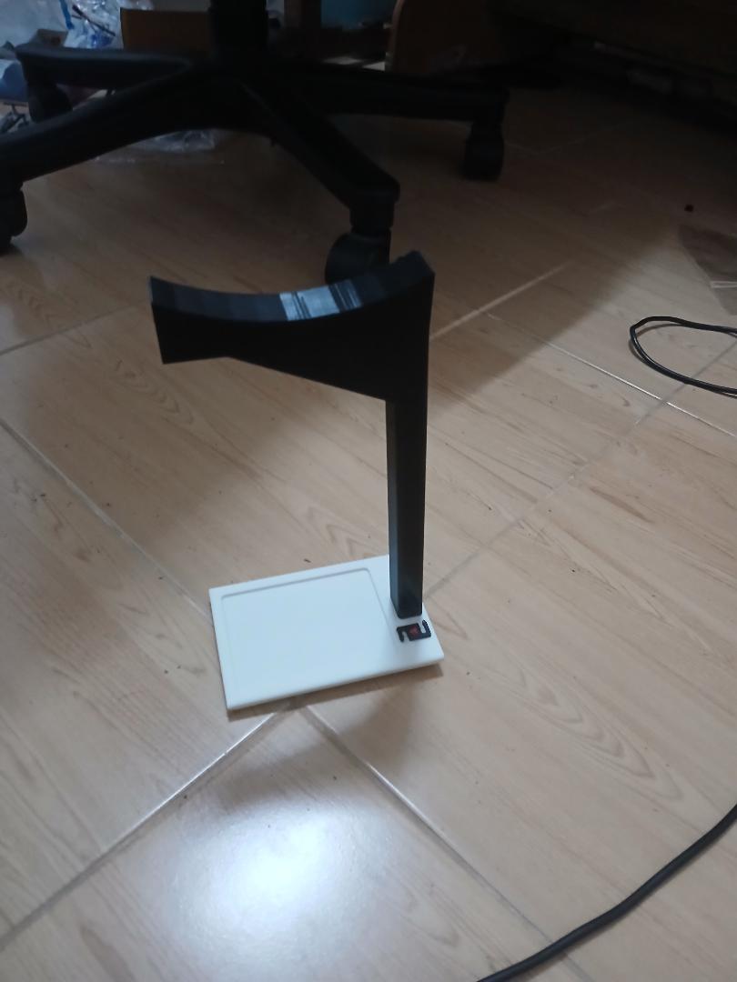 Headset stand — thumbnail 2
