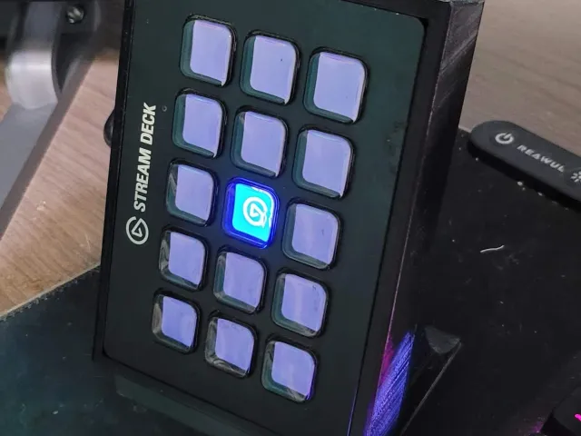 Vertical StreamDeck Mount