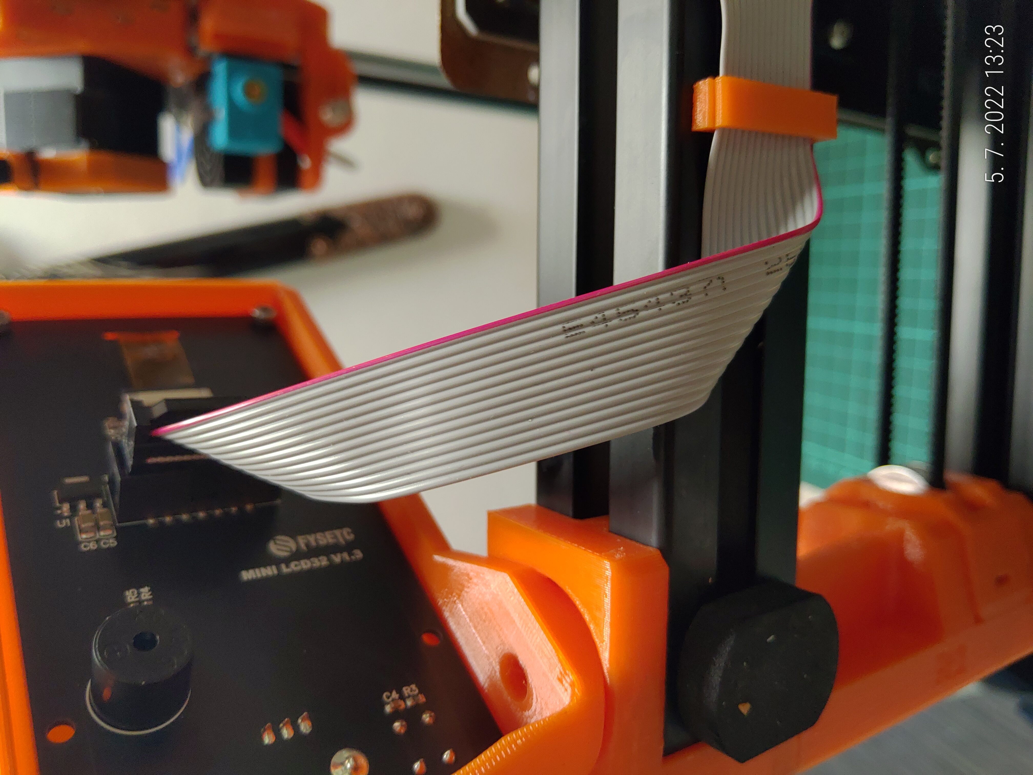 PRUSA MINI - clip na kabel k LCD