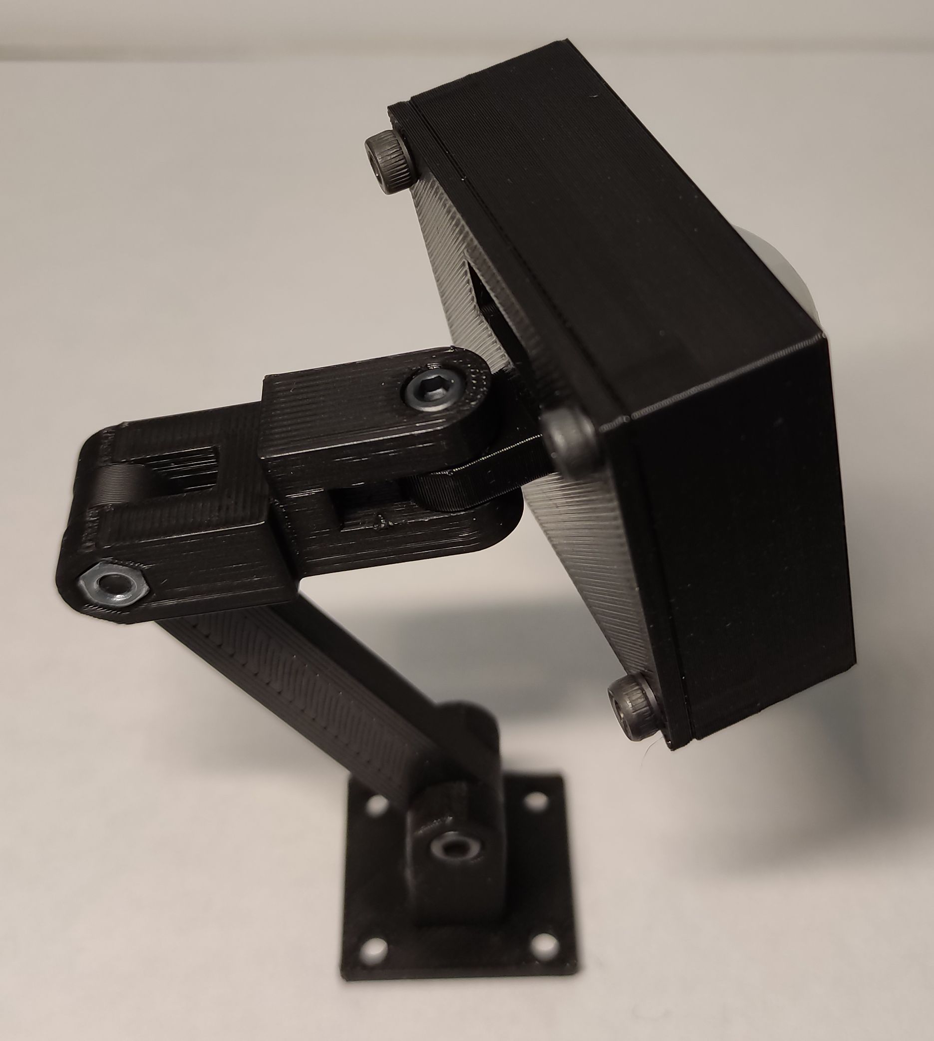 PIR sensor housing with movable mount (HCSR501) by Amaze1ng Download free STL model