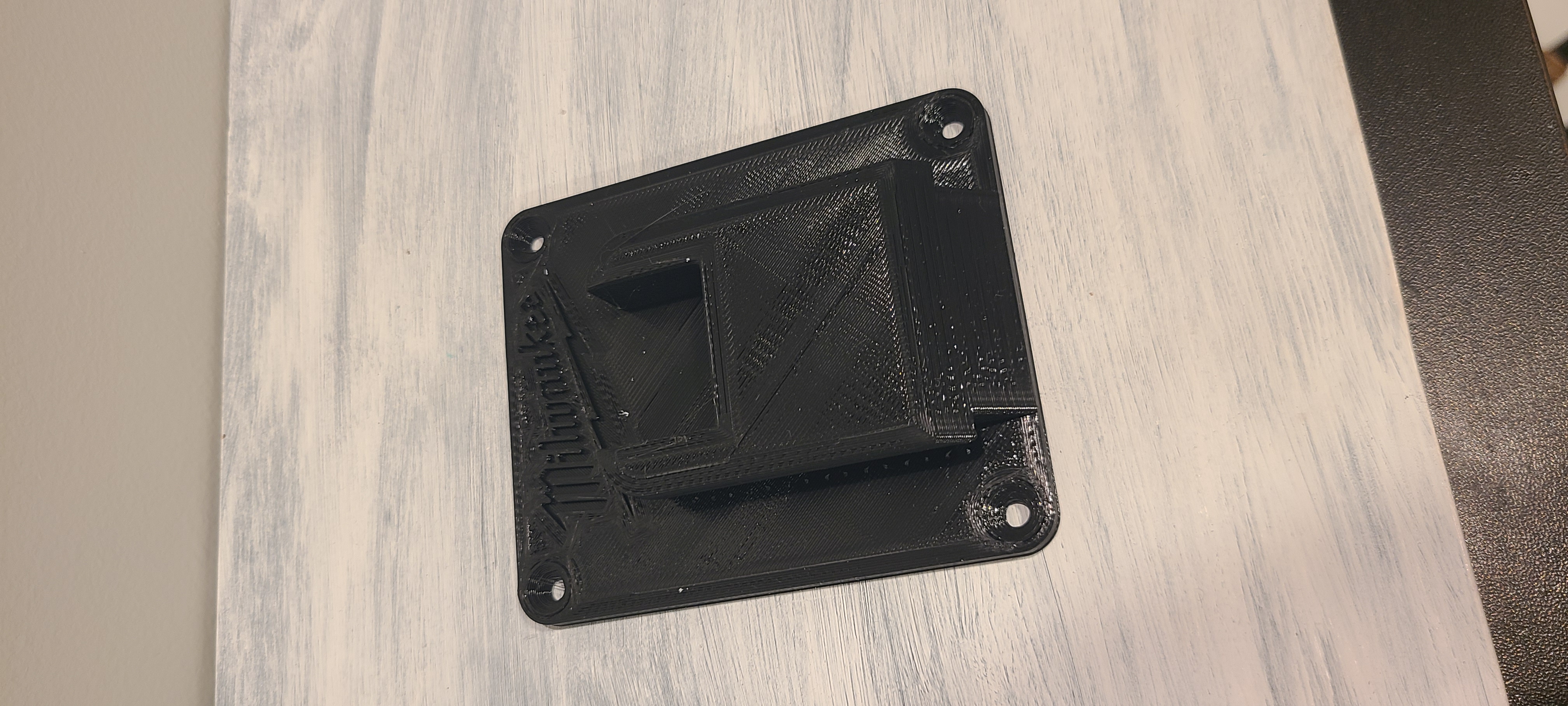 Milwaukee M18 tool holder