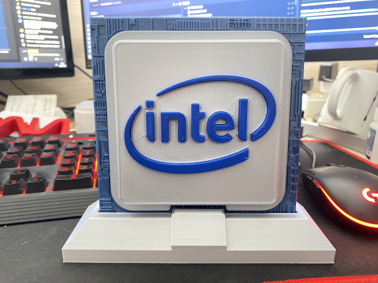 Intel Logo With CPU Support