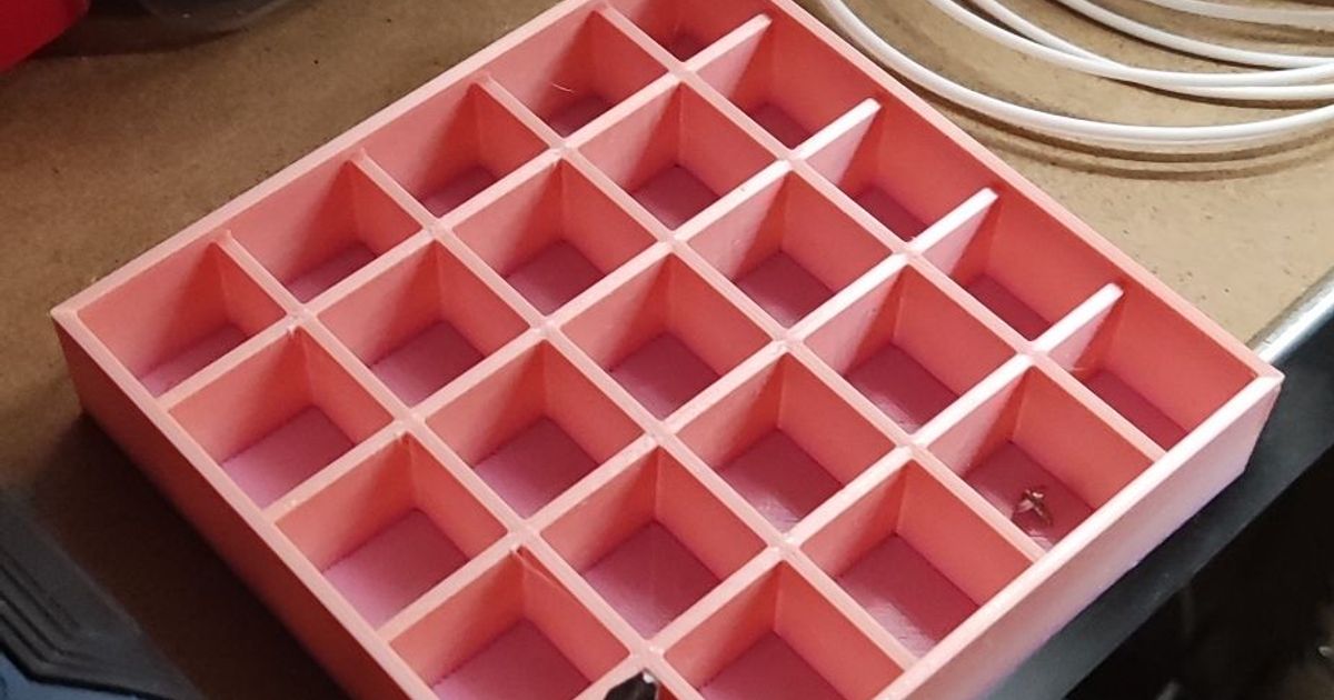 🇬🇧 Receptacle for storage / 🇫🇷 Réceptacle de rangement by Arash68