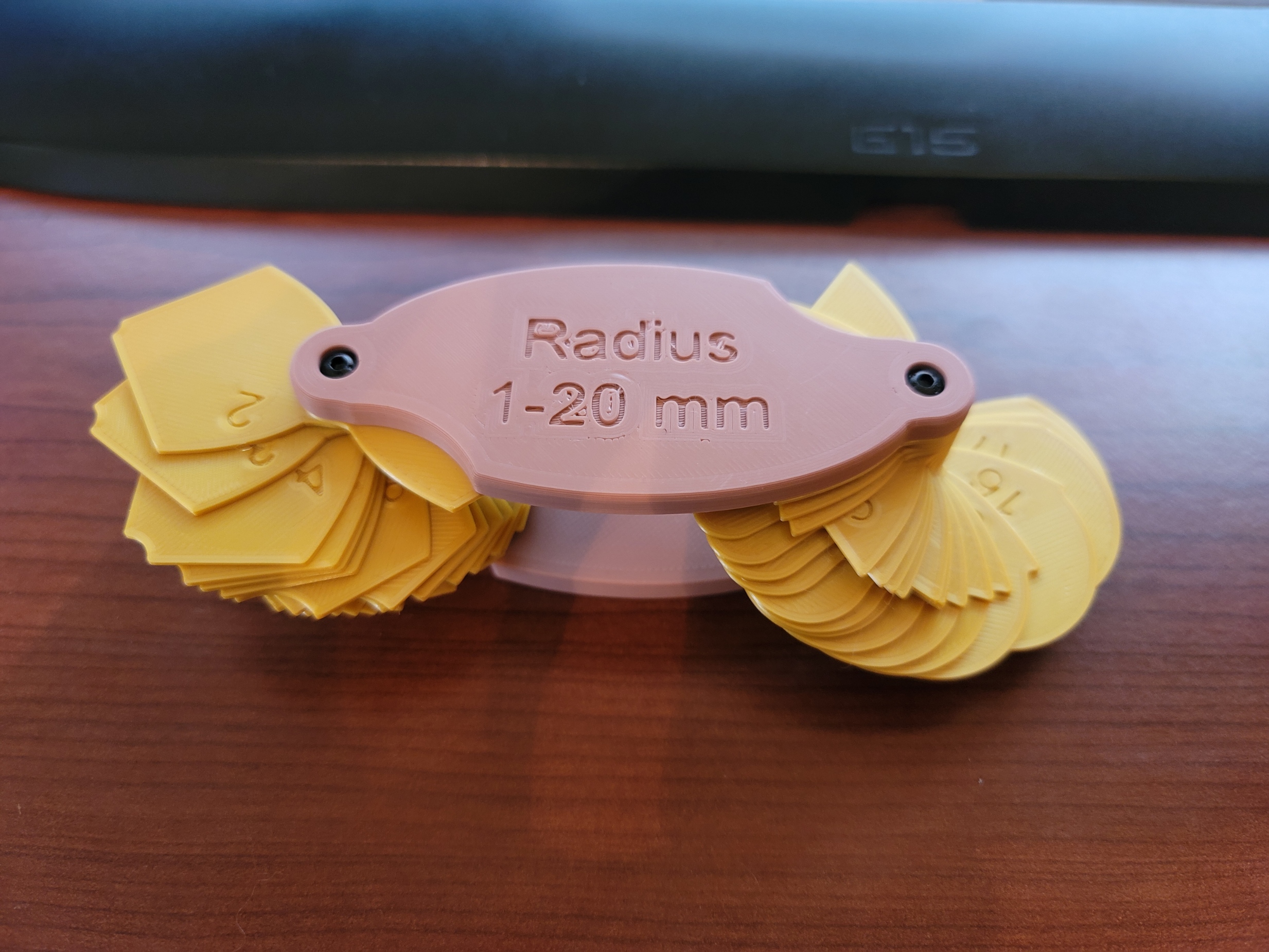 Radius Gauge 1-20 mm M3 Bolt Remix