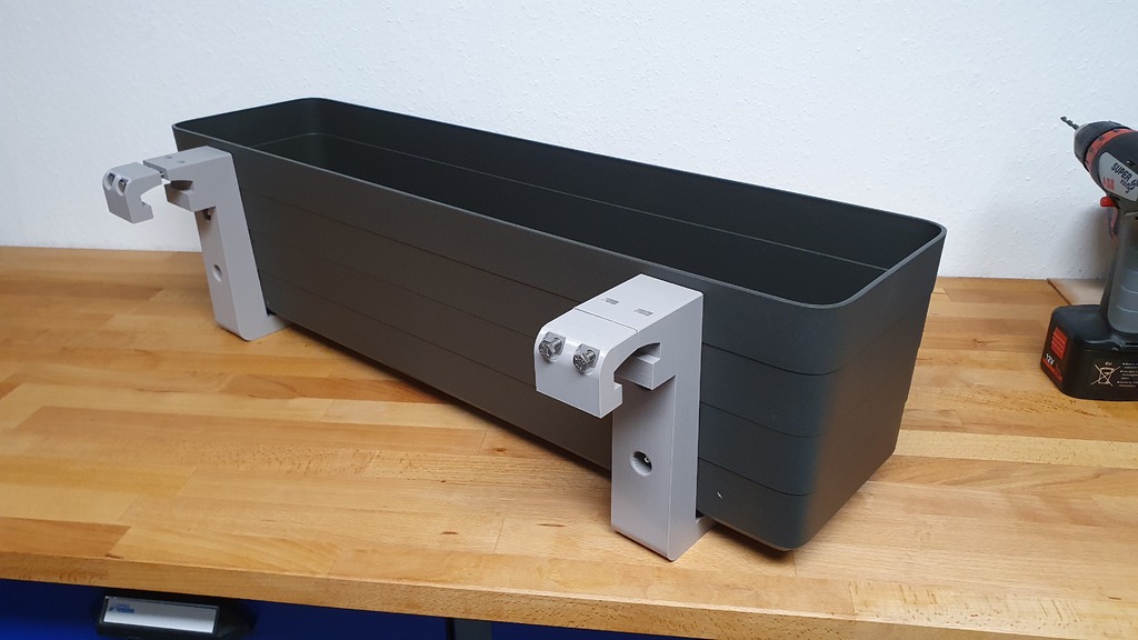 Balcony box holder / Balkonkästen halter