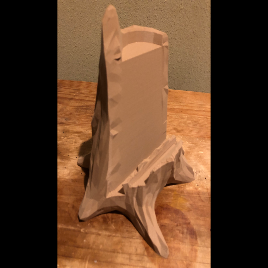 Low poly tree stump tablet stand