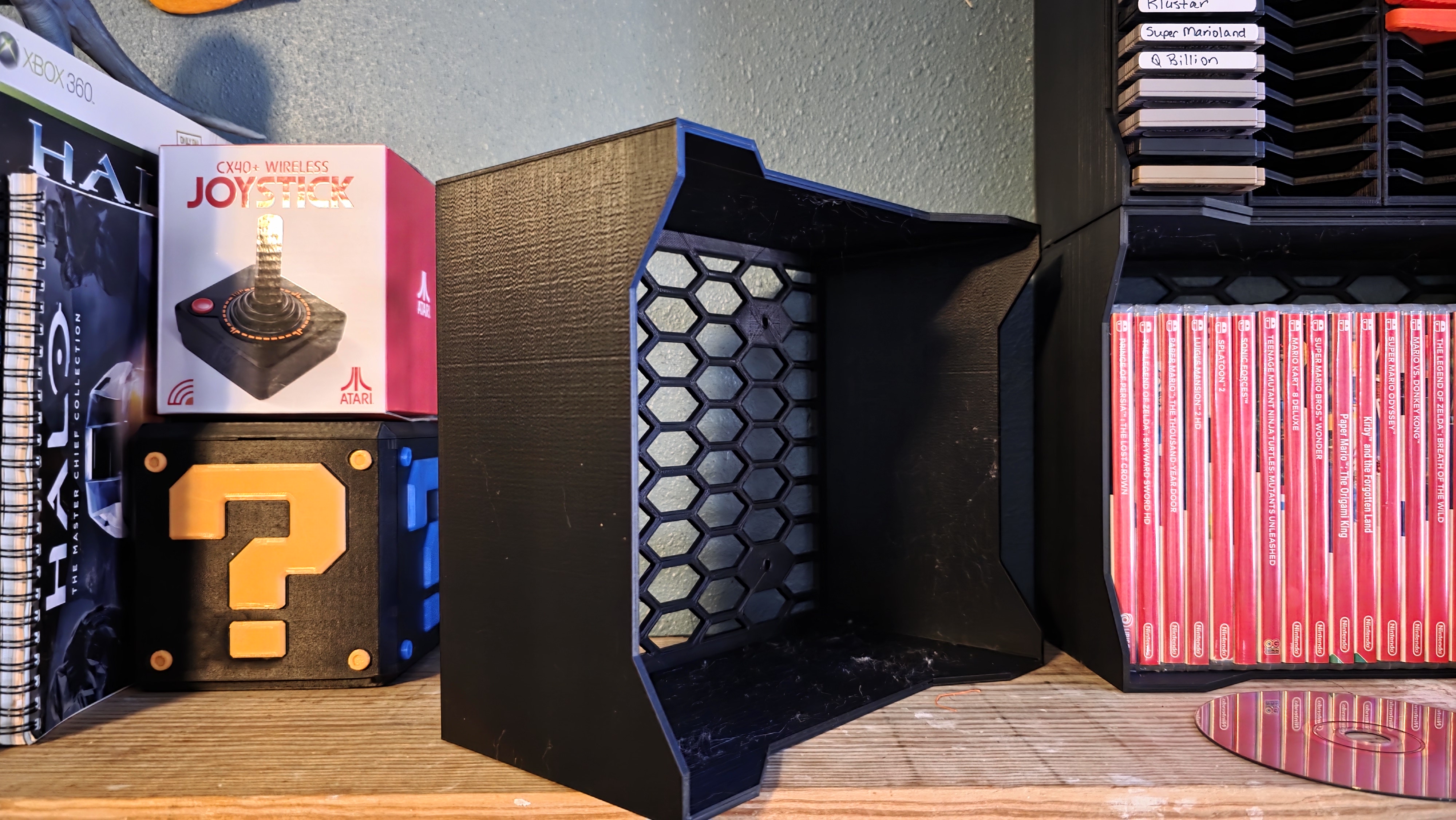 Game Stackable Wall Mounting Storage