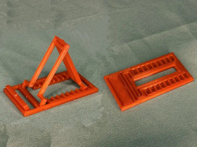 Small Phone Stand. Print in place