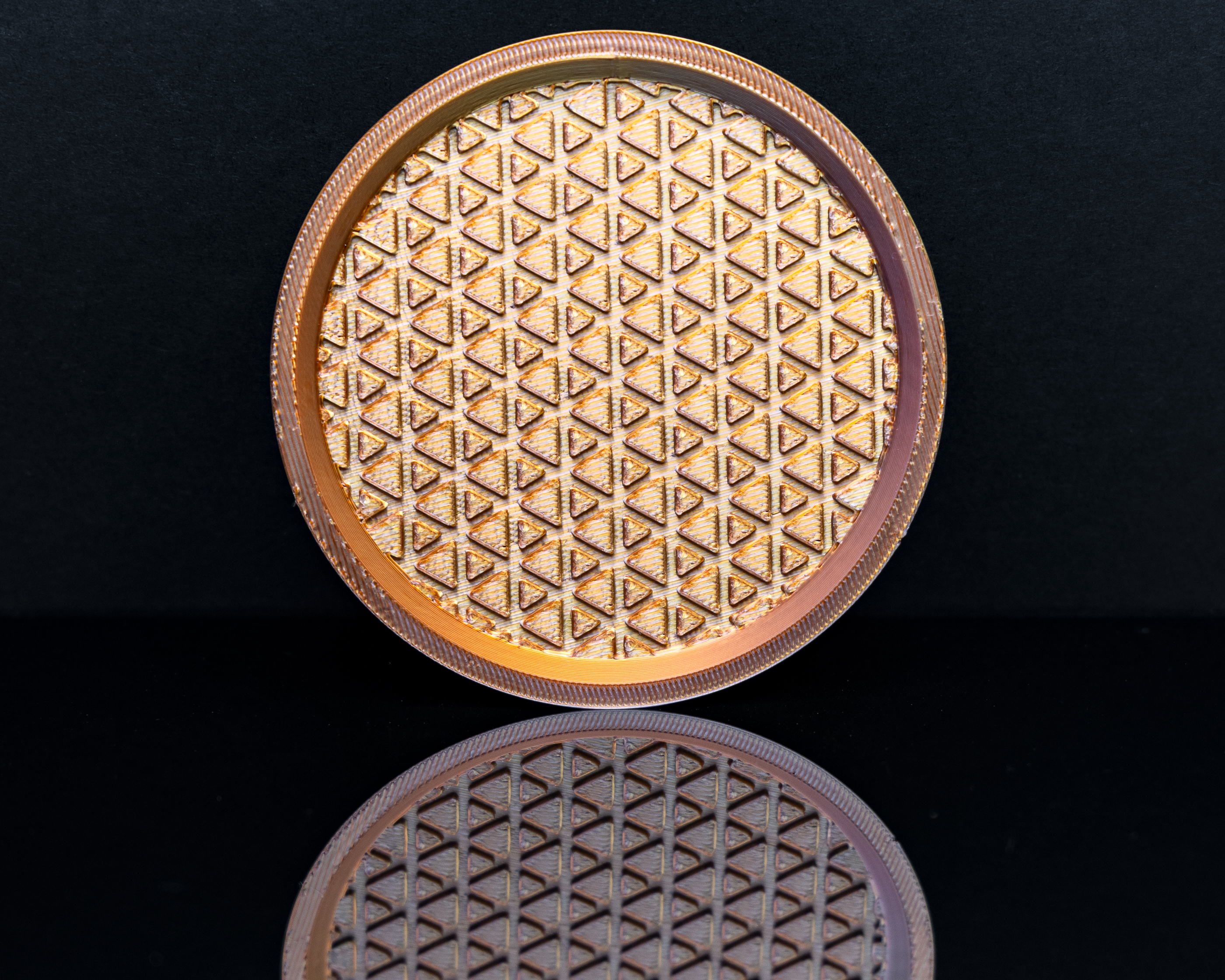 Miniatura 2 do modelo 3D Nesting Geometric Coasters – Stackable Triangle Grip Design