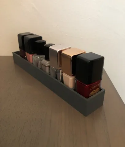 Nail polish holder