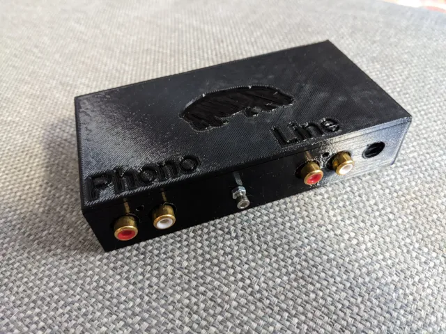Vinyl preamp box