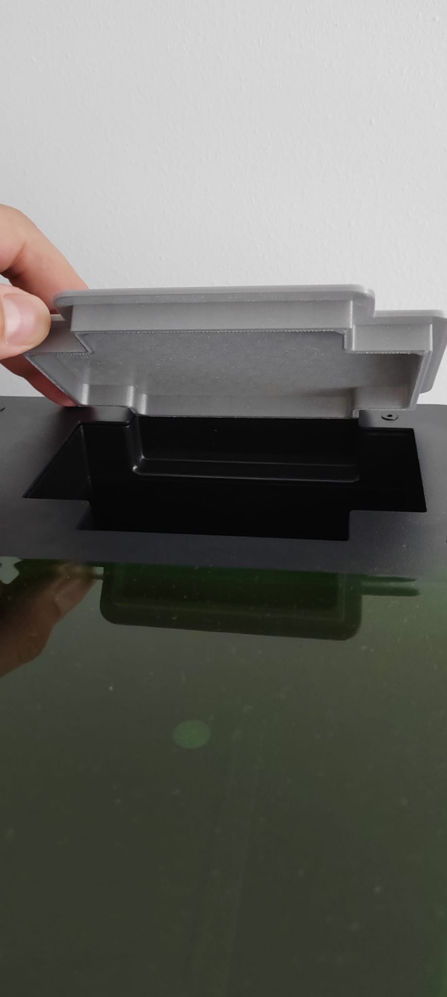 UniFormation GK3 cover for auto-feed resin tank slot