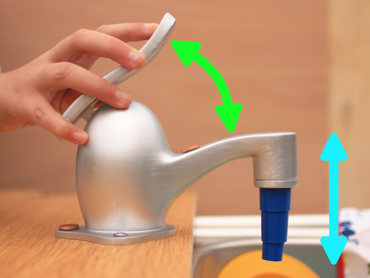 Mechanical Water Tap, articulated (Kids’ Play Kitchen)
