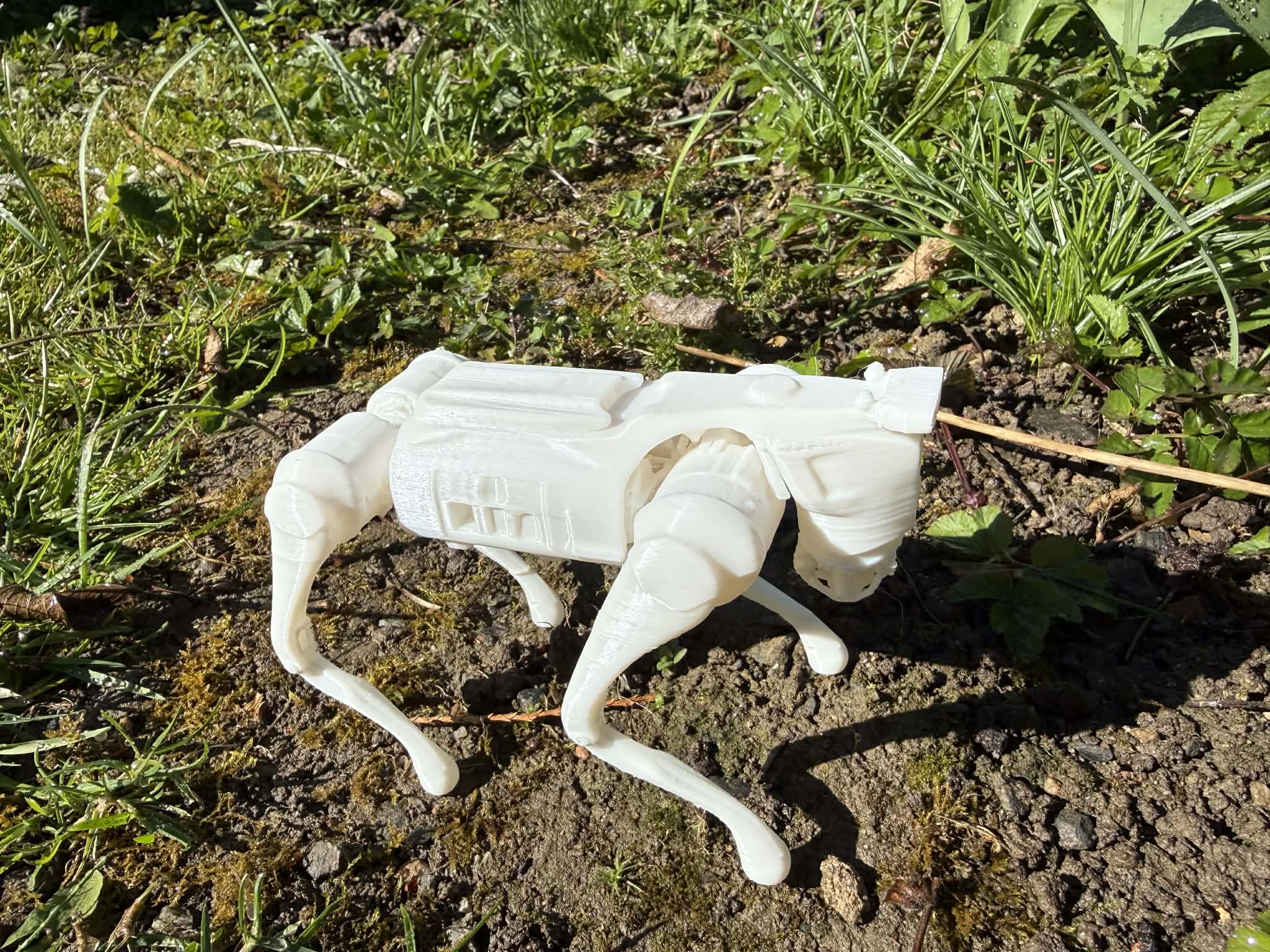 Miniatura 7 do modelo 3D Unitree Go2 Robot Dog