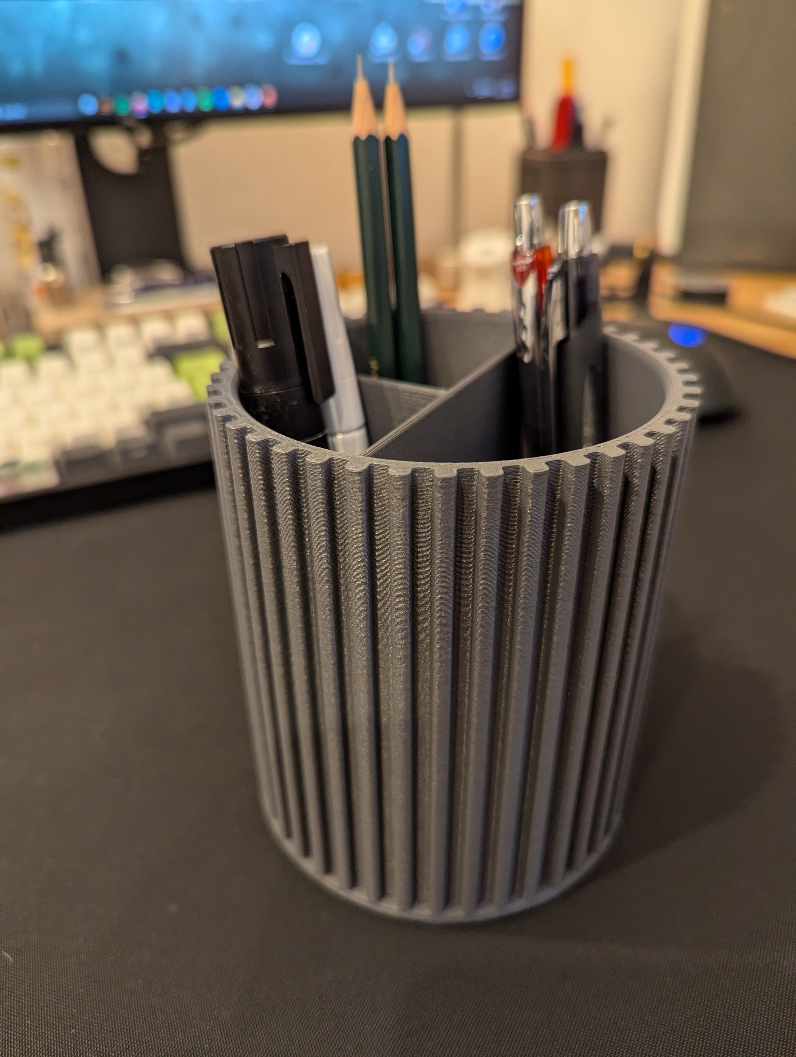 Stiftebecher (Penholder)
