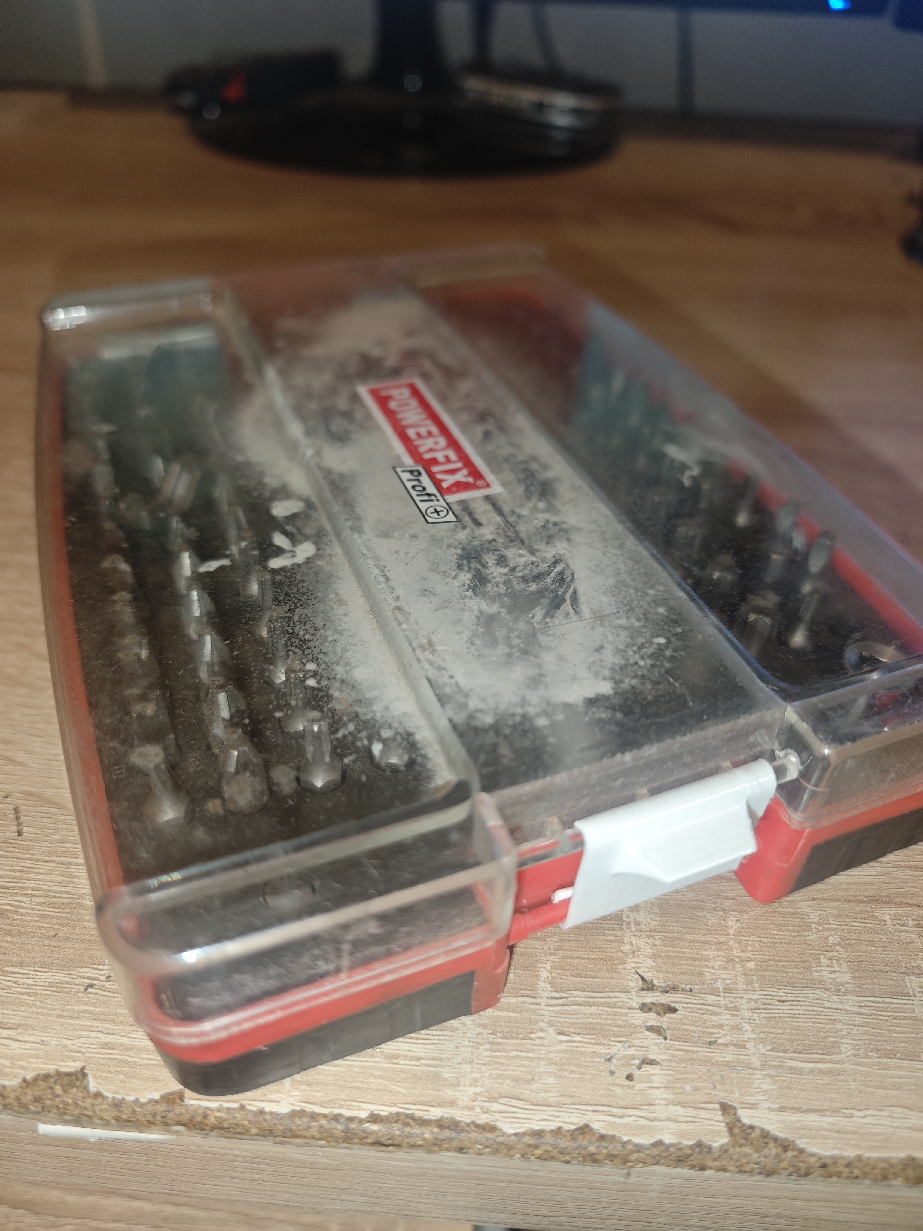 PowerFix (and other) packaging clip.