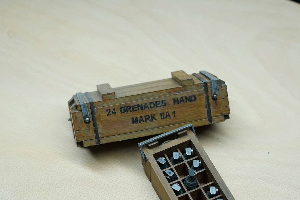 1/6 WWII Wood Box for MK1A1 Grenades 3D model